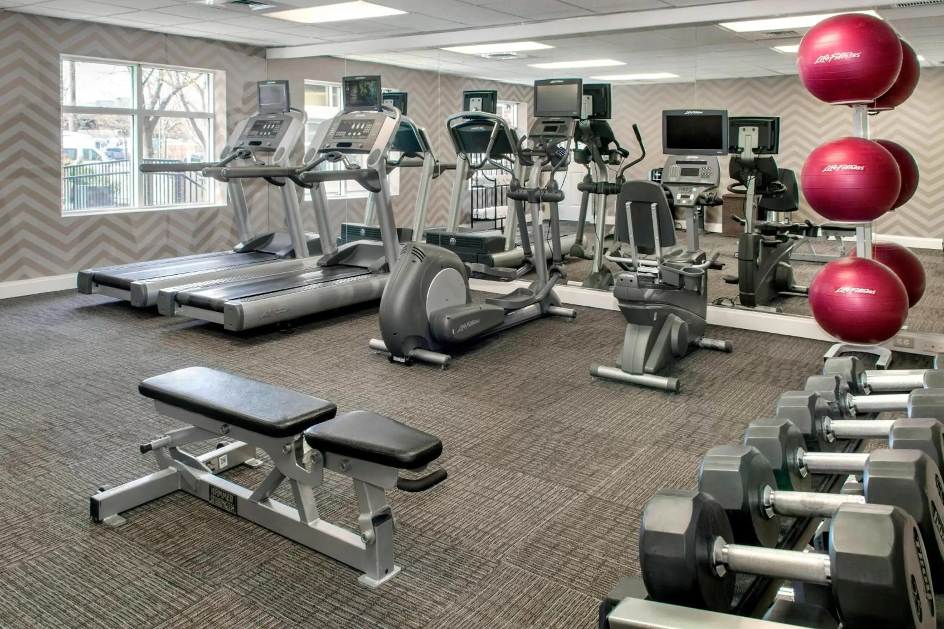 Fitness centre/facilities, Fitness Center/Facilities in Residence Inn by Marriott Newark Elizabeth/Liberty International Airport