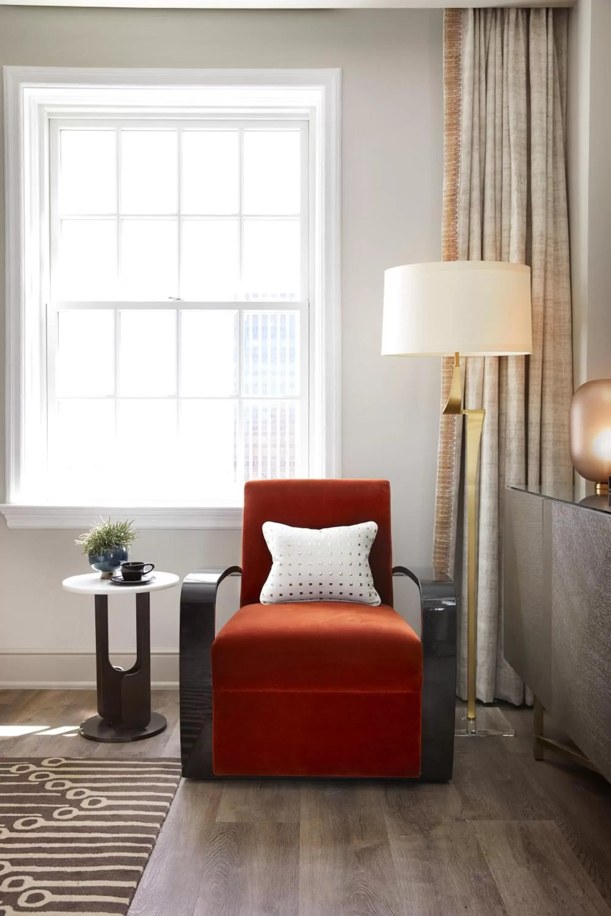 Bedroom, Seating Area in The Plaza Hotel Pioneer Park