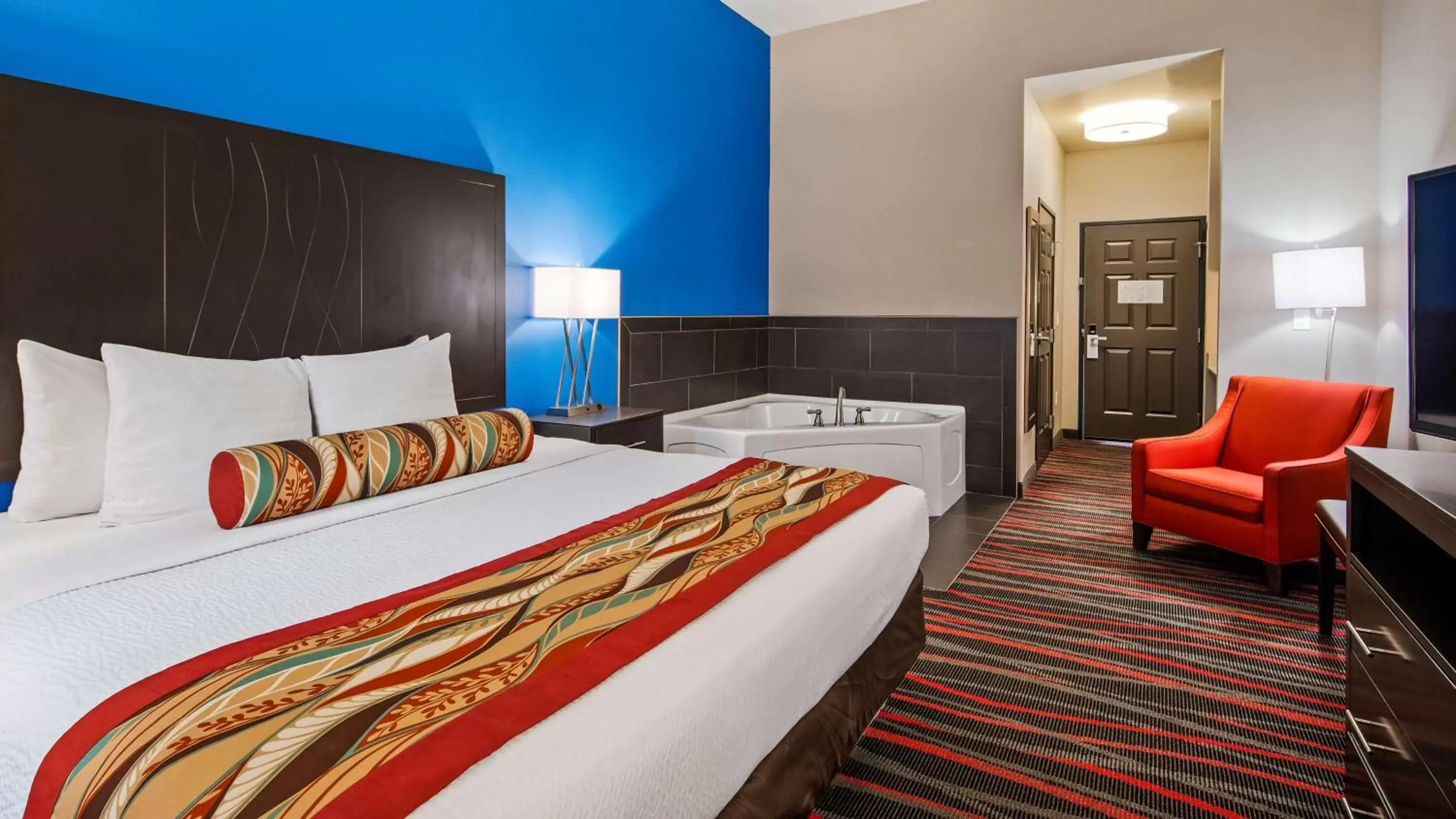 Photo of the whole room, Bed in Best Western Plus Tech Medical Center Inn Photo of the whole room, Bed in Best Western Plus Tech Medical Center Inn