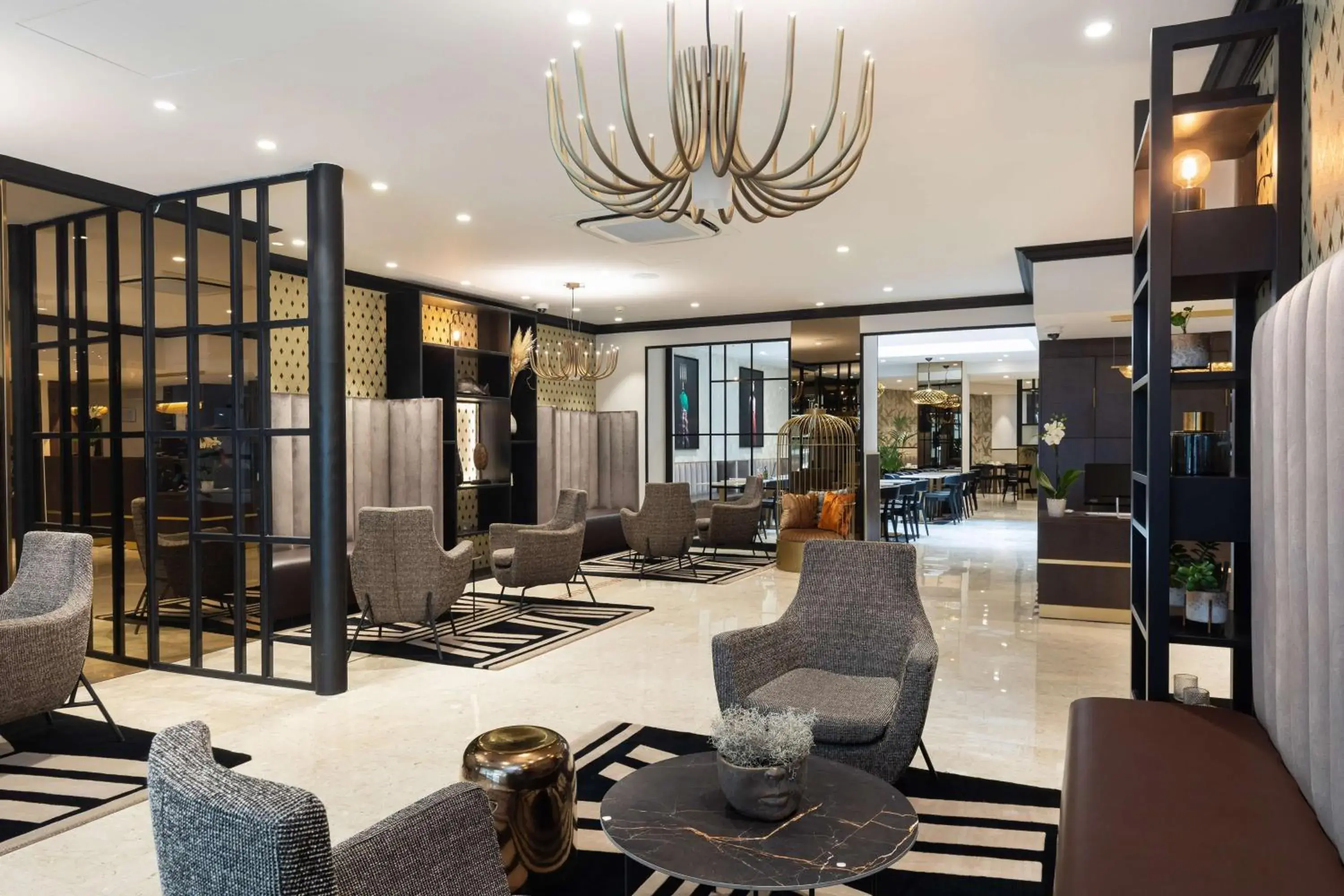 Lobby or reception in Best Western Plus Hôtel Massena Nice Lobby or reception in Best Western Plus Hôtel Massena Nice