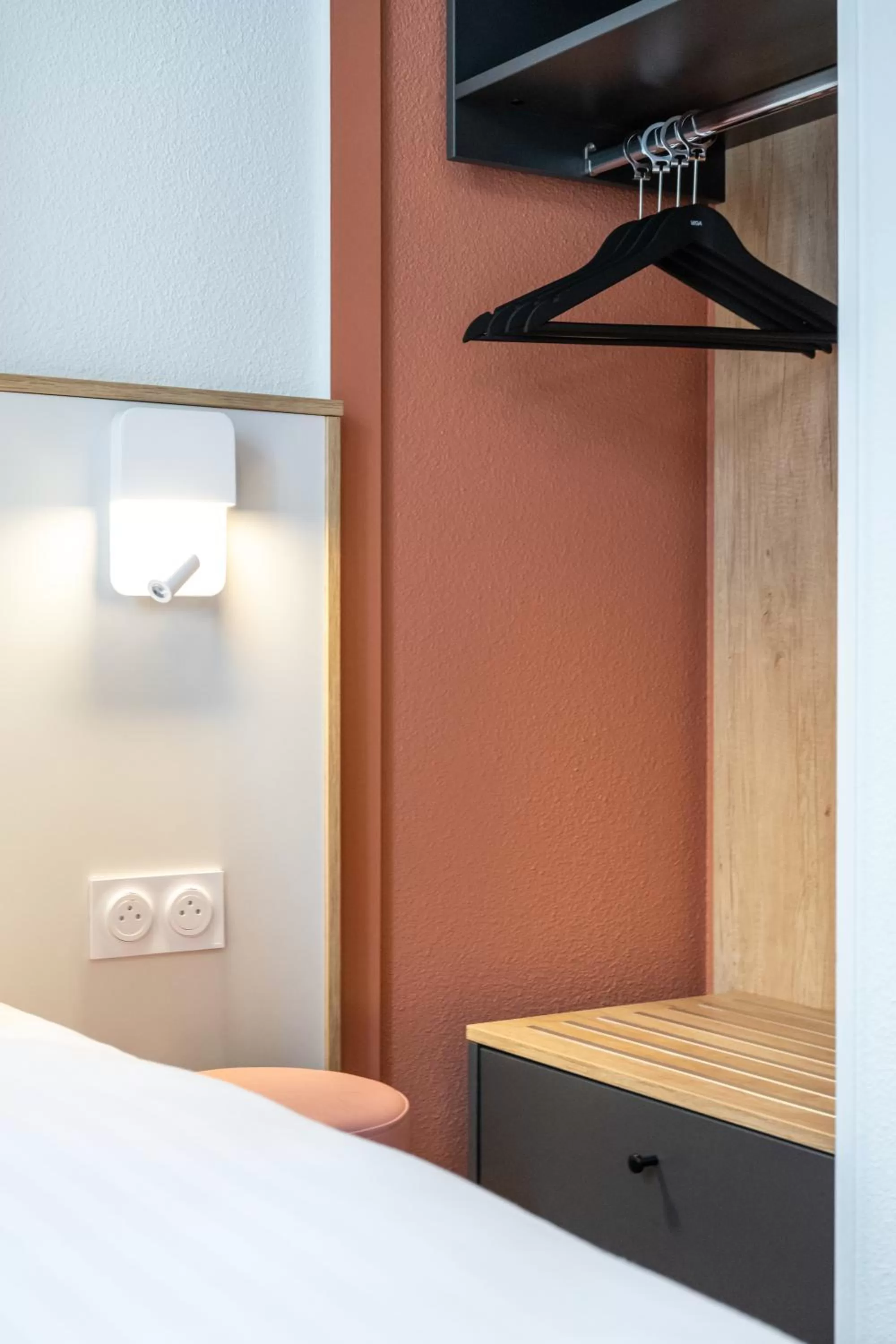 storage, Bed in Apparthotel Privilodges Le Royal