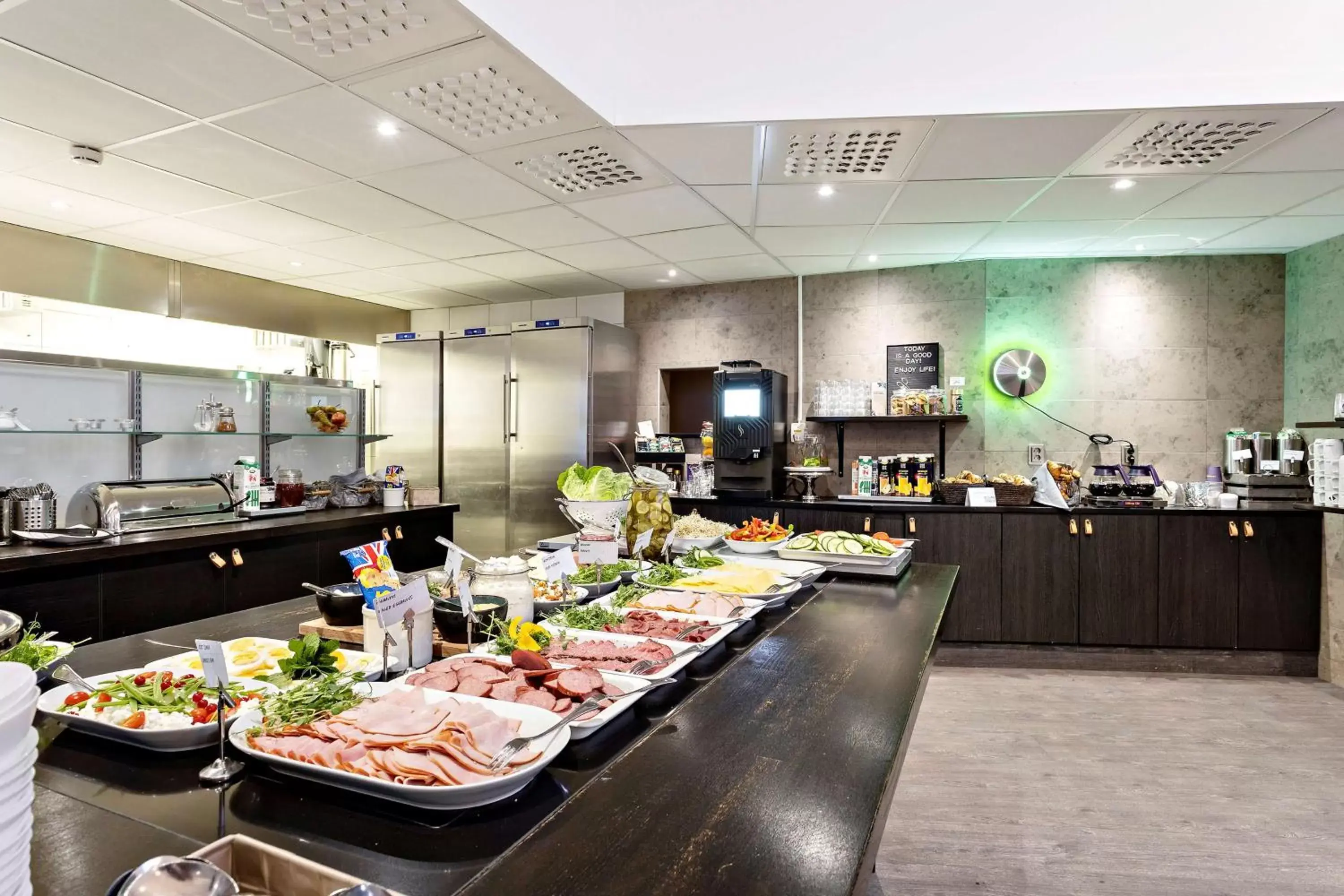 Restaurant/Places to Eat in Best Western Hotel Corallen