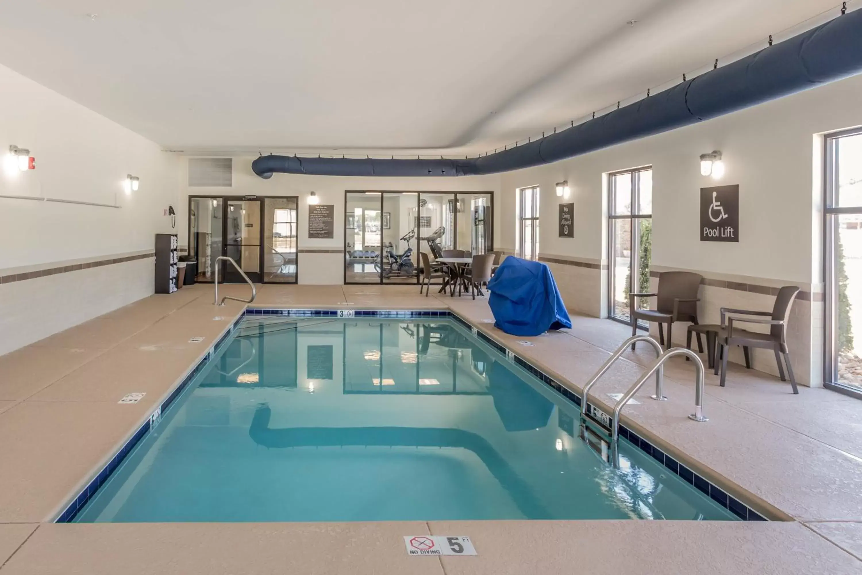 Pool view, Swimming Pool in Sleep Inn & Suites Dayton
