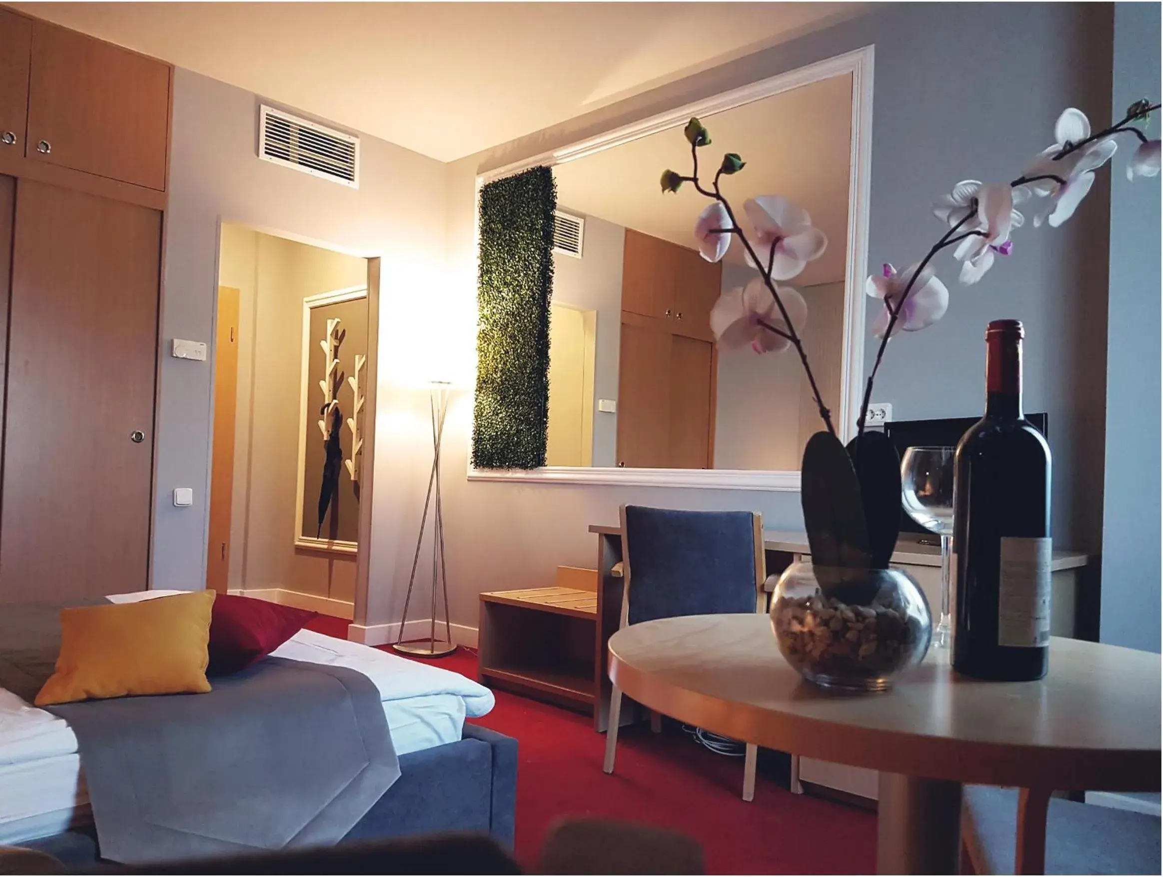 Bedroom, Seating Area in Hotel Boavista