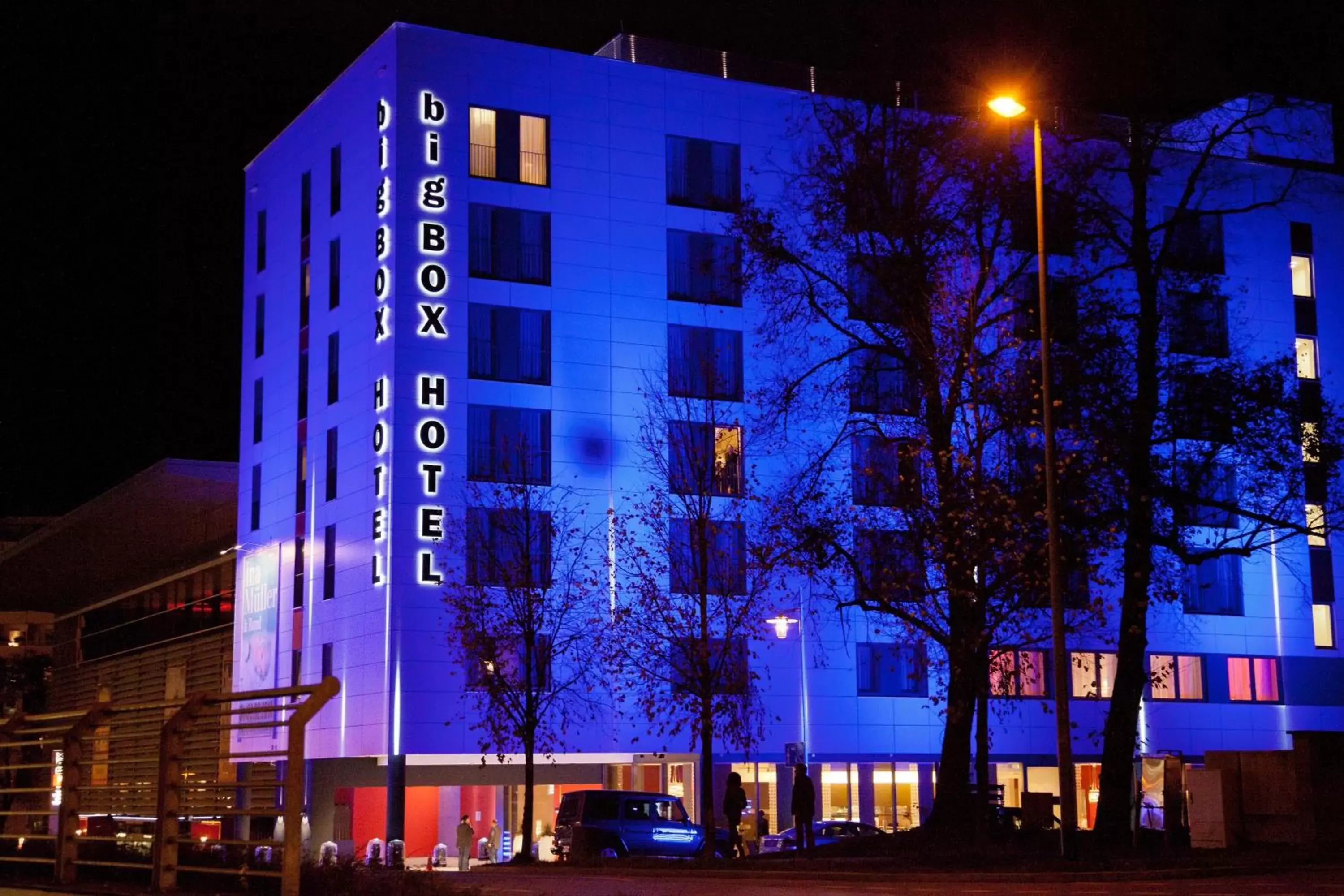 Facade/entrance, Property Building in bigBOX ALLGAEU Hotel