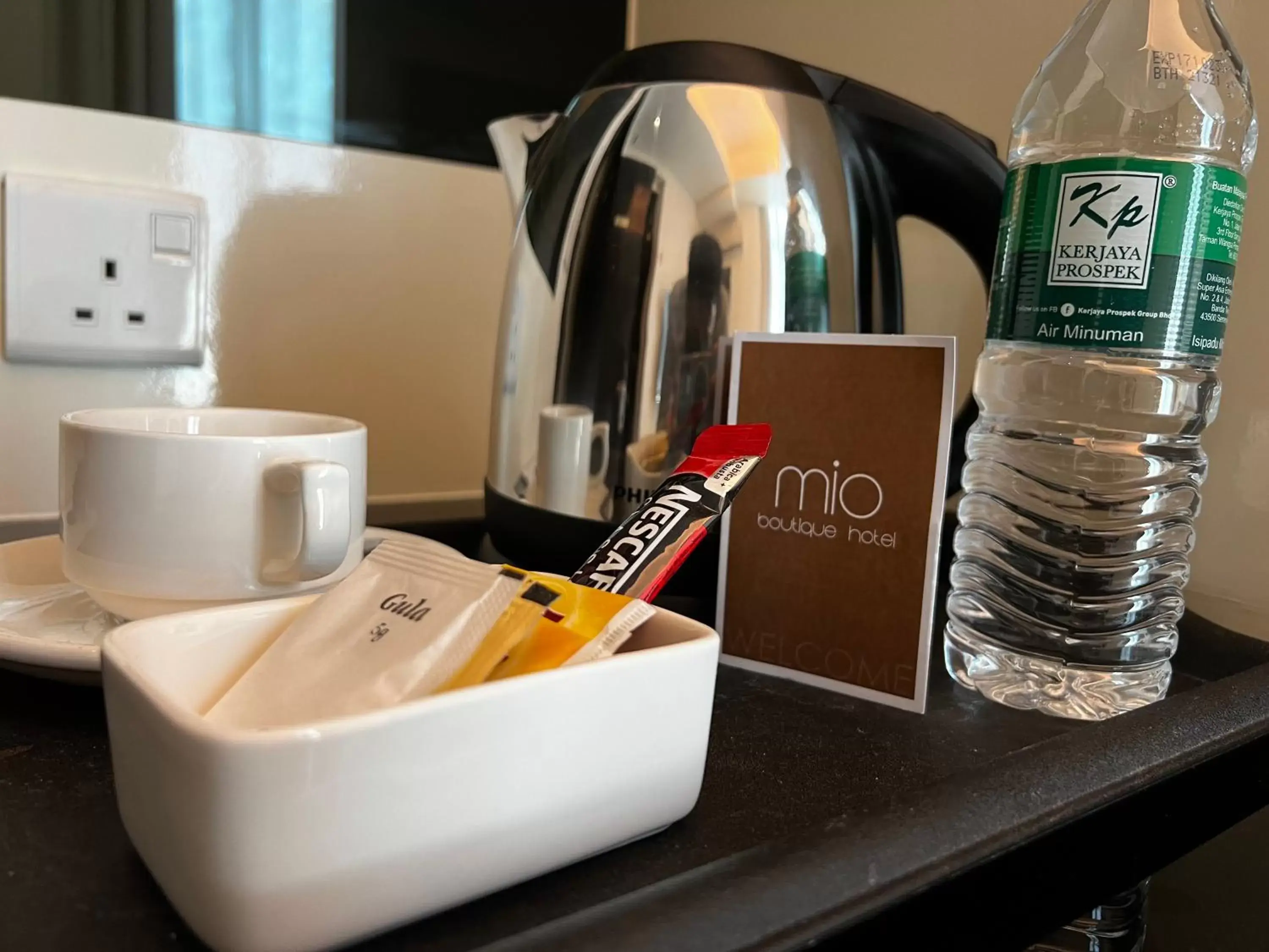 Coffee/tea facilities in MIO BOUTIQUE Hotel