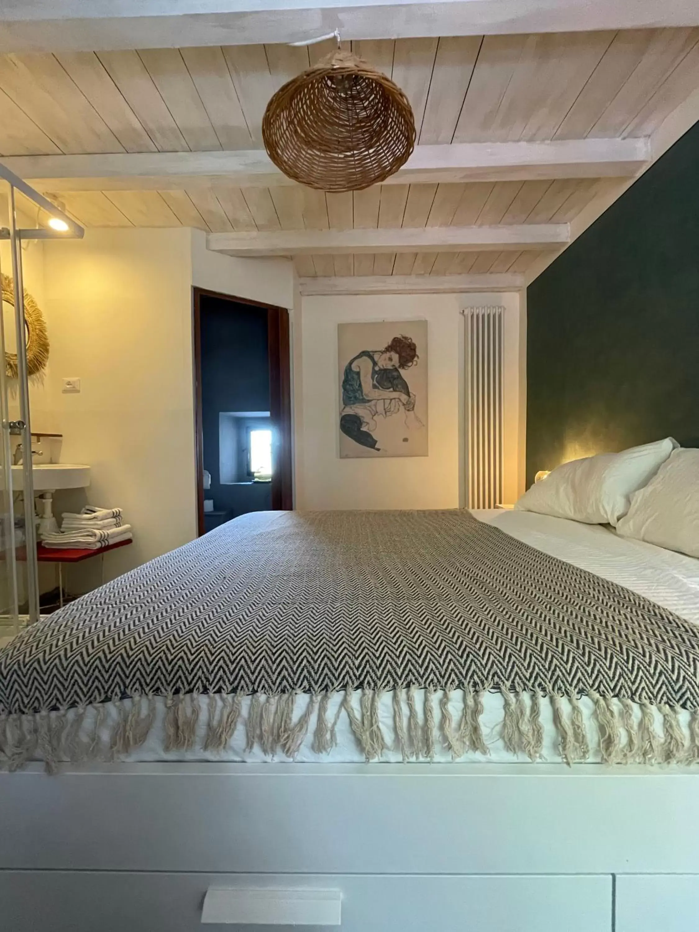 Bedroom, Bed in Villa Doubledot