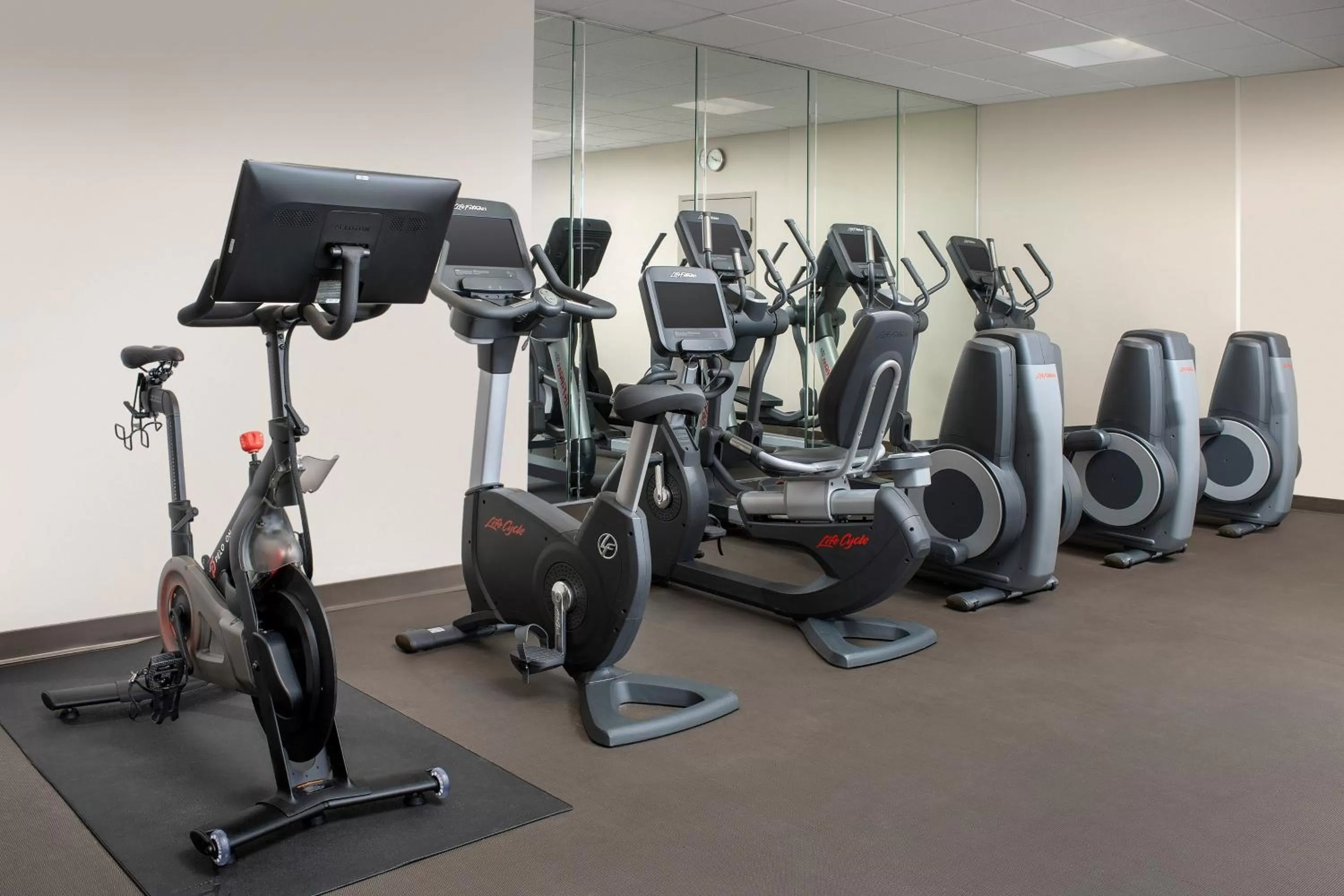 Fitness centre/facilities in The Westin Dallas Fort Worth Airport