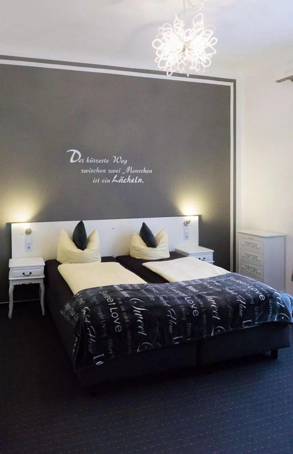 Bedroom, Bed in Hotel Skada City Cölln