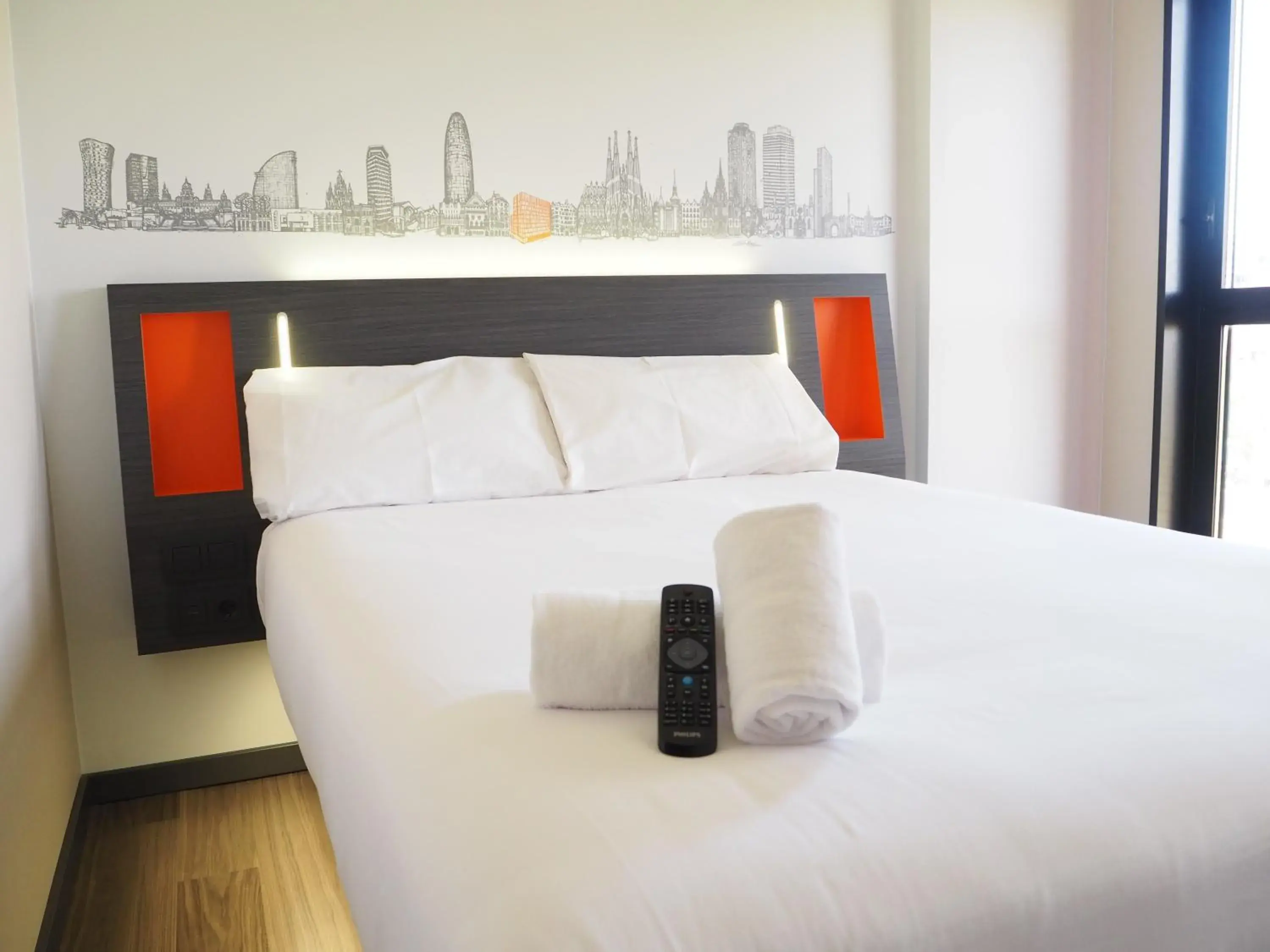 Bed in easyHotel Barcelona Fira