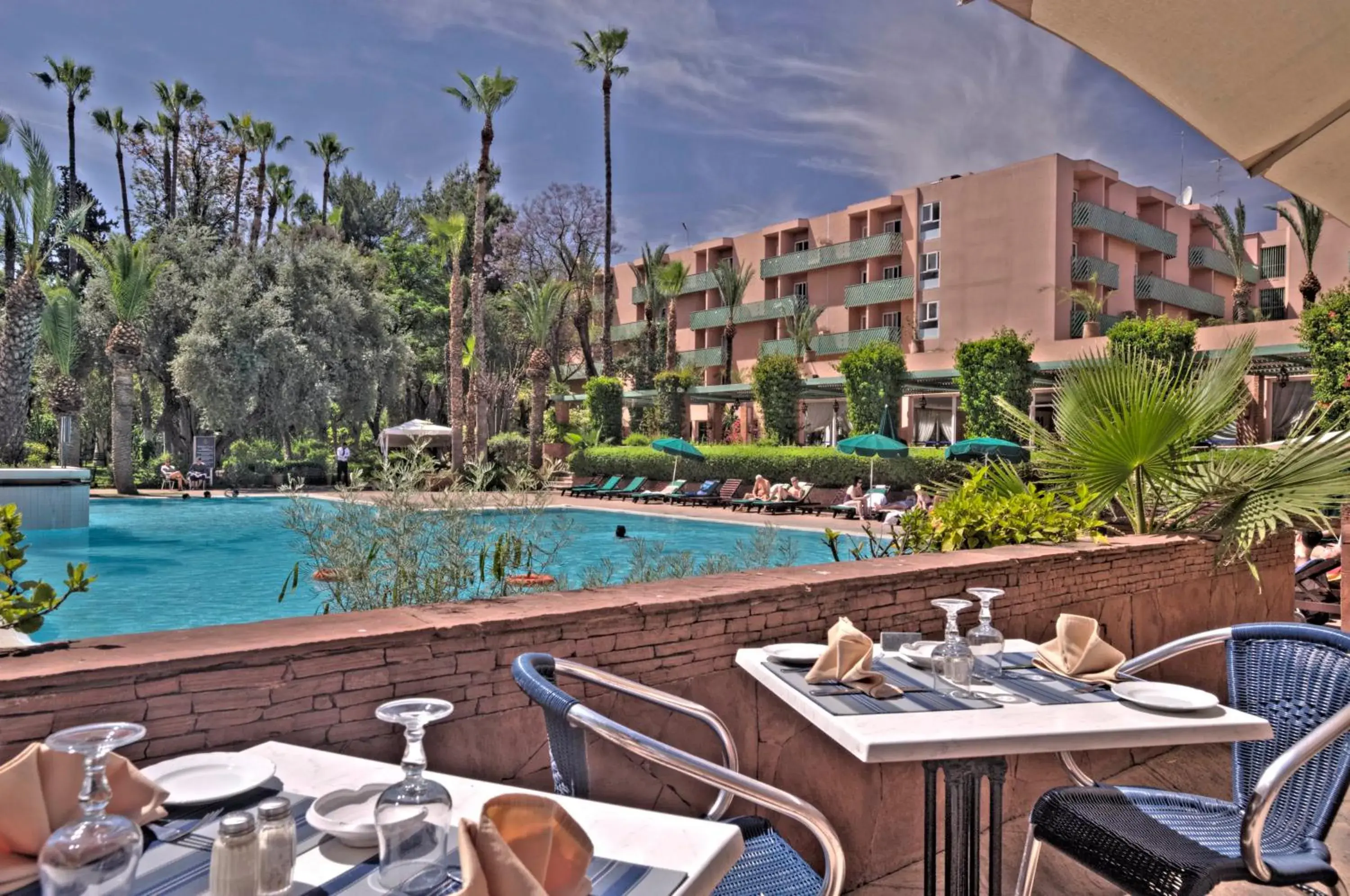 Swimming pool, Restaurant/Places to Eat in Hotel Farah Marrakech