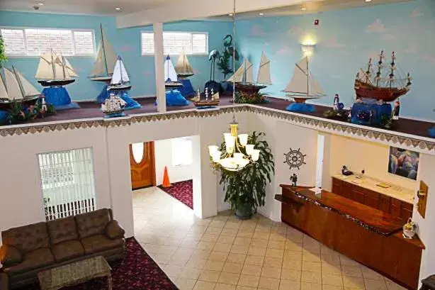 Lobby or reception, Lounge/Bar in Oceanview Inn and Suites