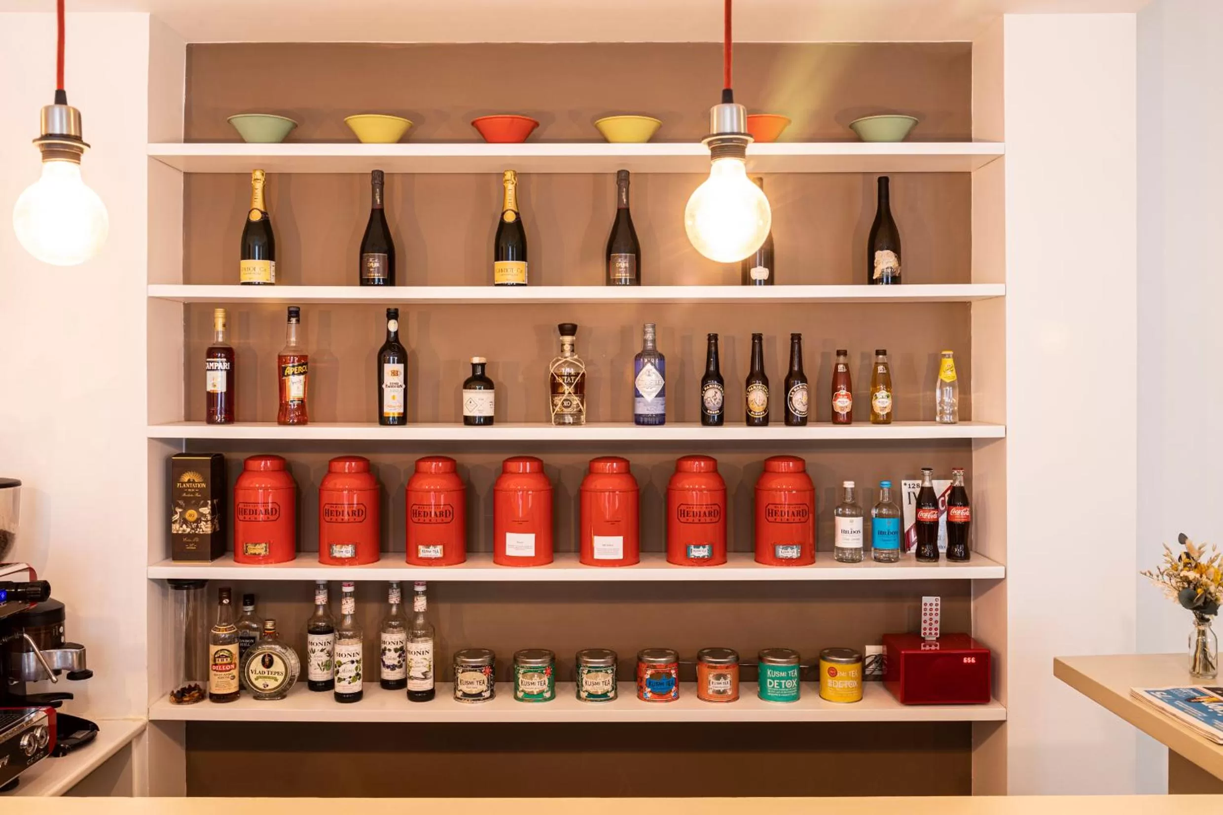 Lounge or bar in Hôtel Arvor Saint Georges