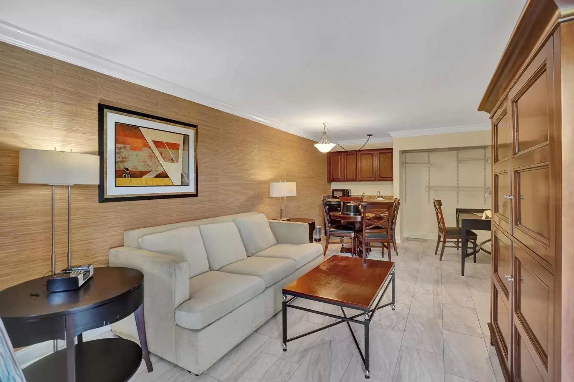 Seating Area in Fort Lauderdale Grand Hotel