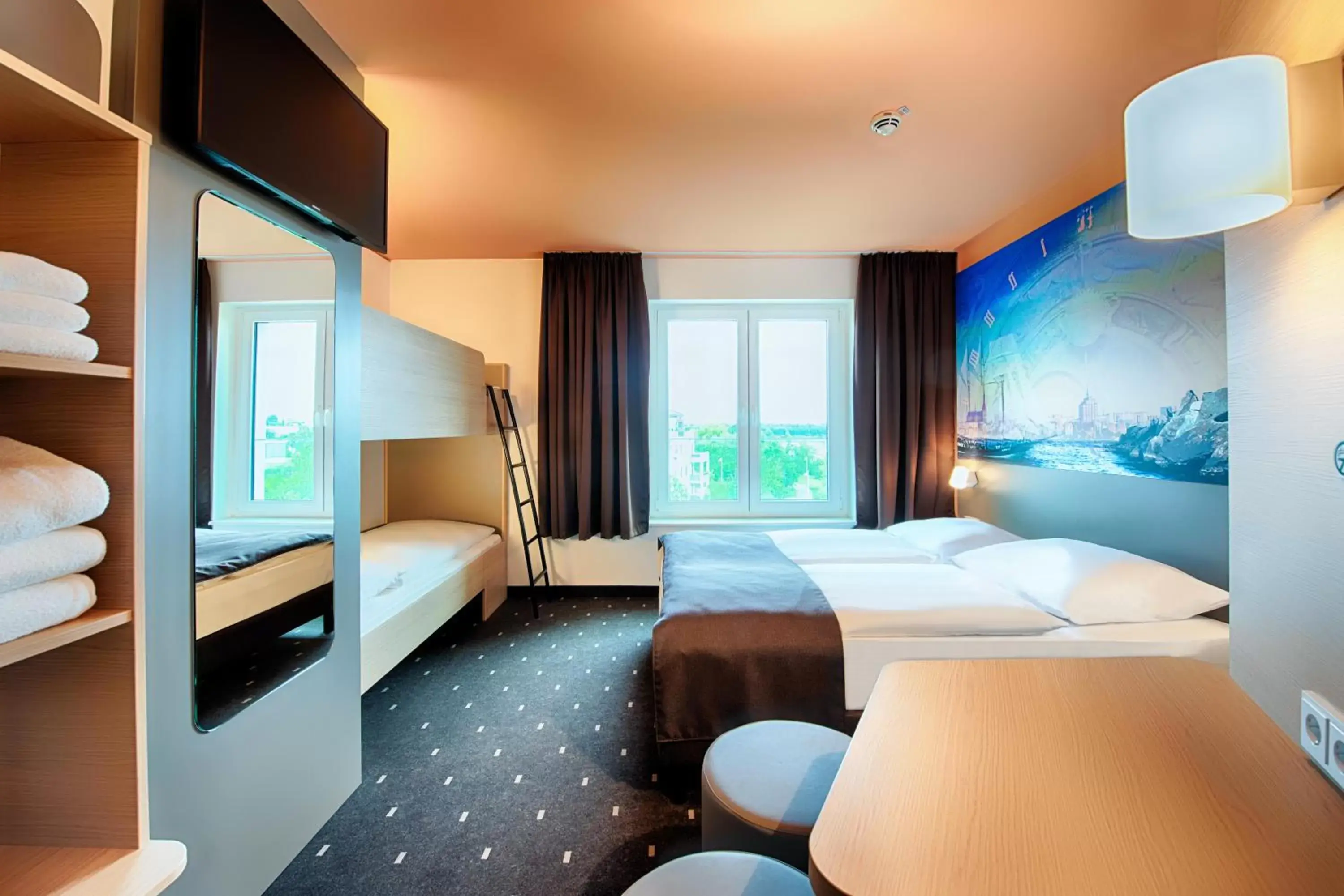 Photo of the whole room in B&B Hotel Rostock-Hafen