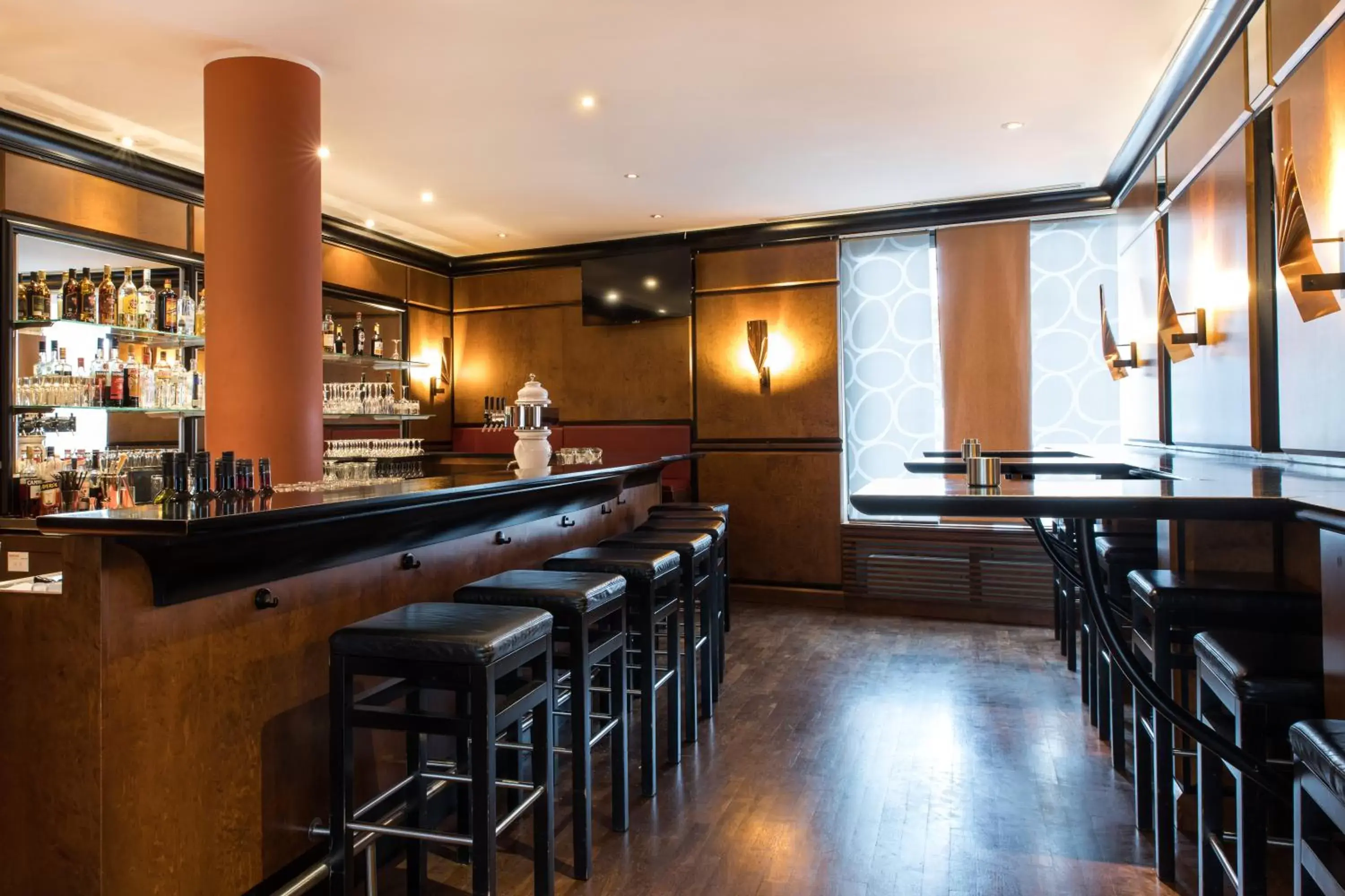 Lounge or bar in SCOTTY & PAUL Hotel Deggendorf