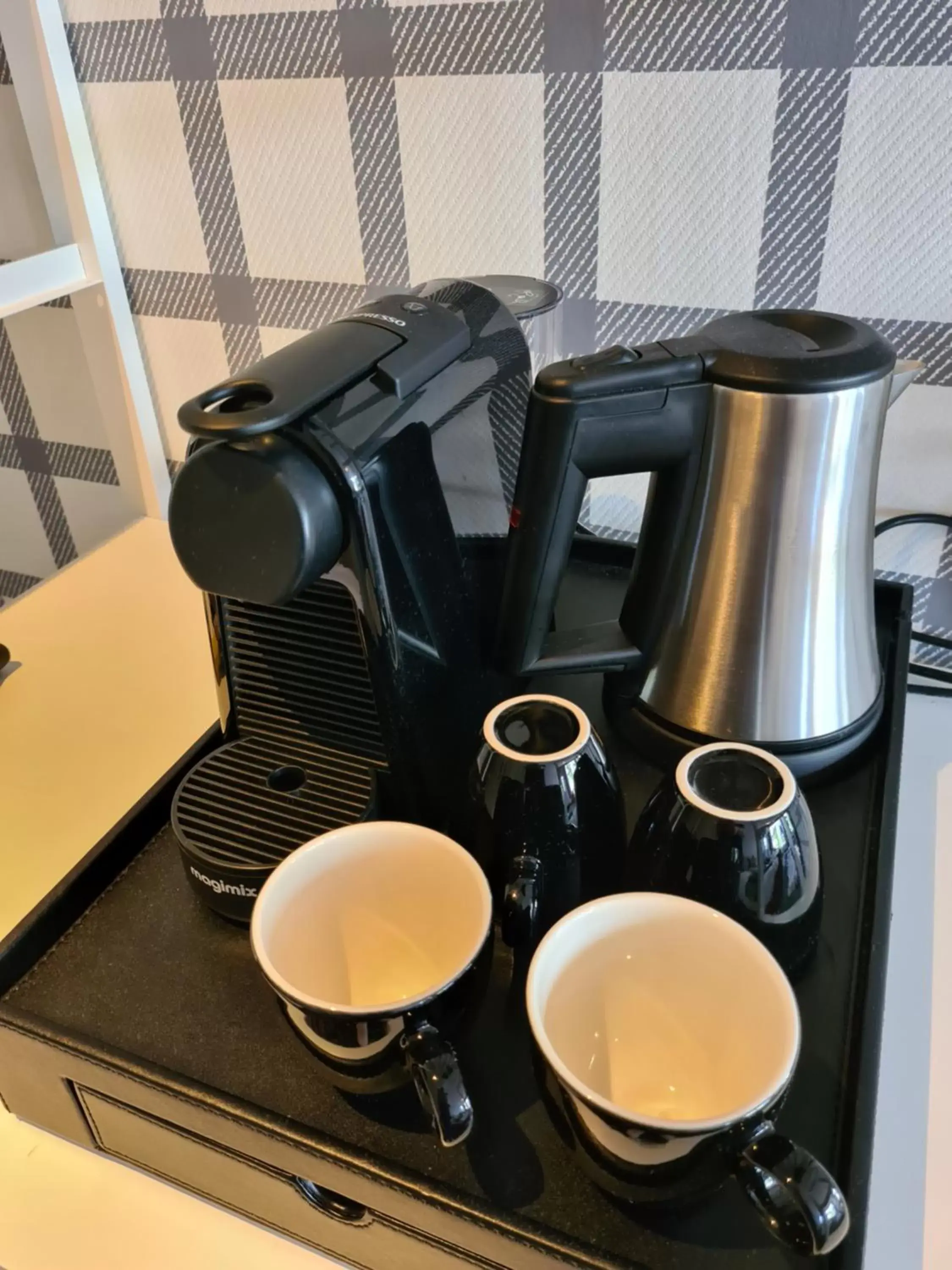 Coffee/tea facilities in Amsterdam Hotel Uithoorn