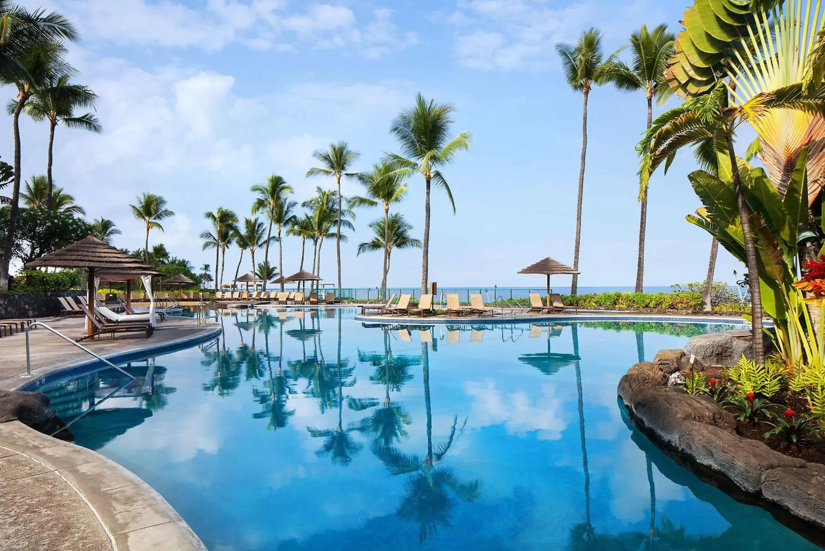 Pool view, Swimming Pool in Outrigger Kona Resort and Spa