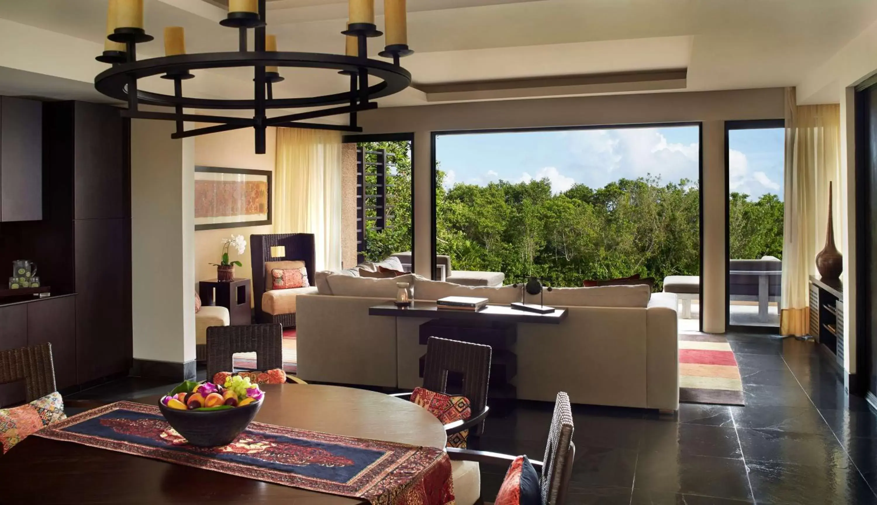 Kitchen or kitchenette in Banyan Tree Mayakoba