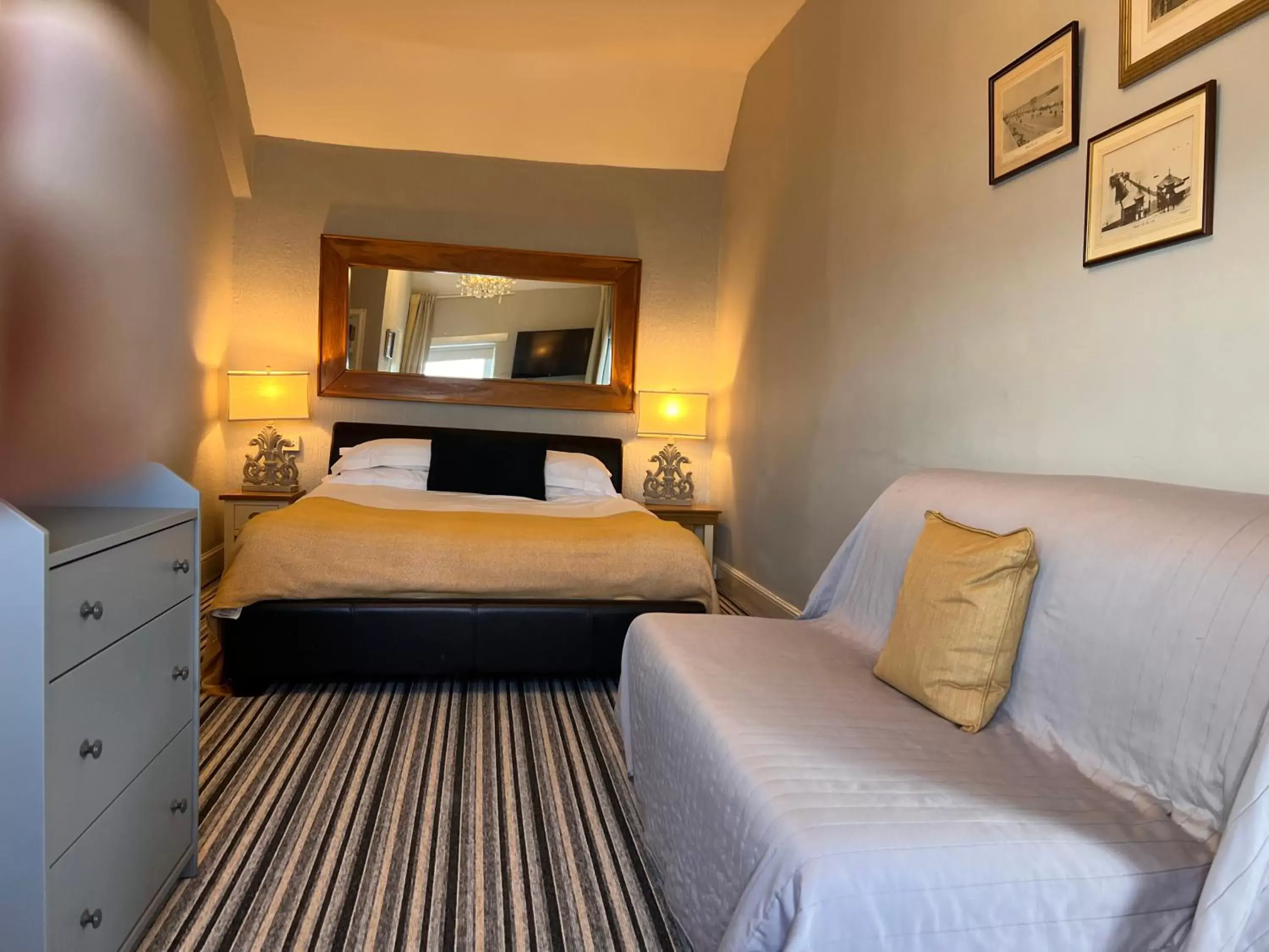 Double Room in Pickfords Hotel Double Room in Pickfords Hotel