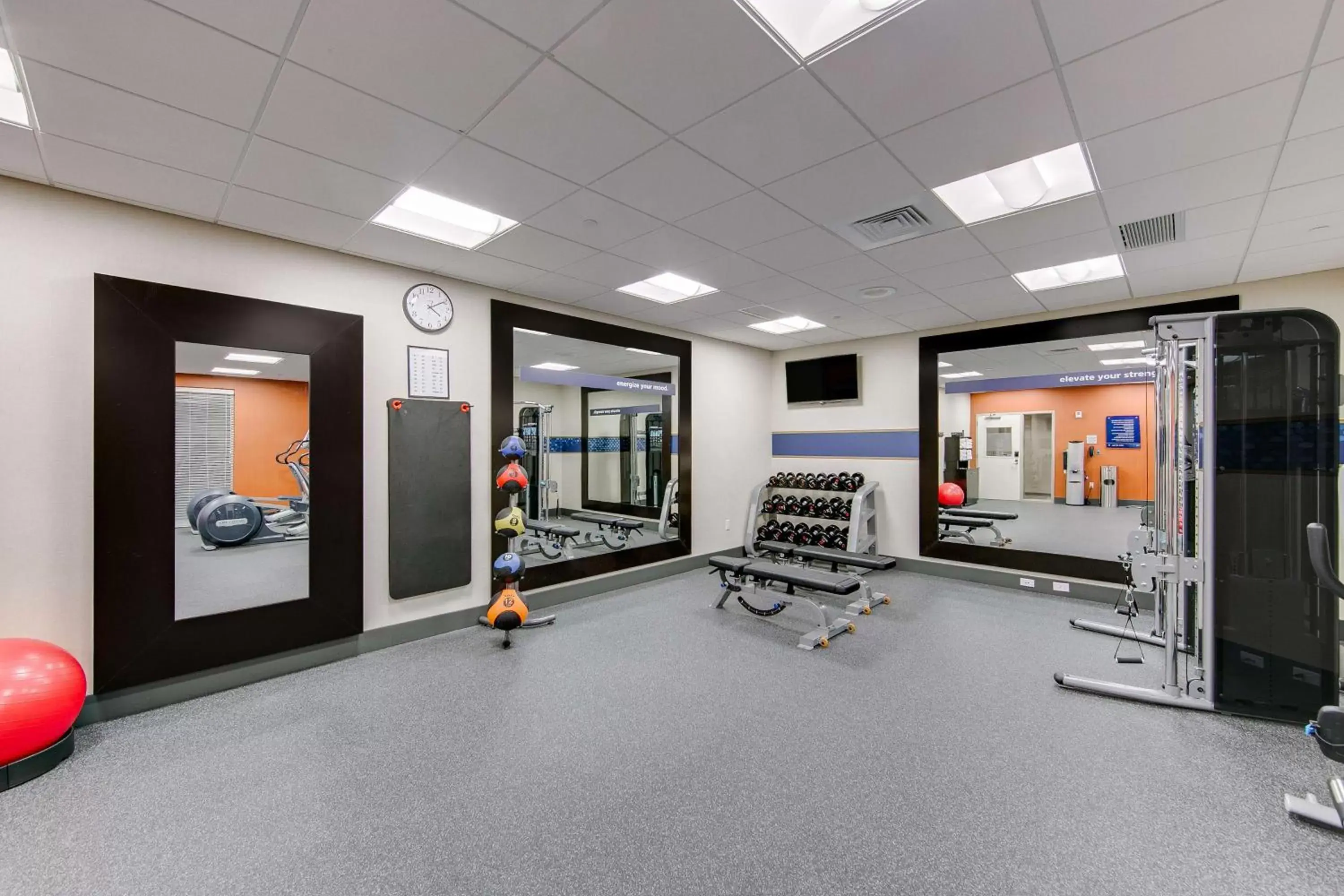Fitness centre/facilities, Fitness Center/Facilities in Hampton Inn & Suites North Houston Spring