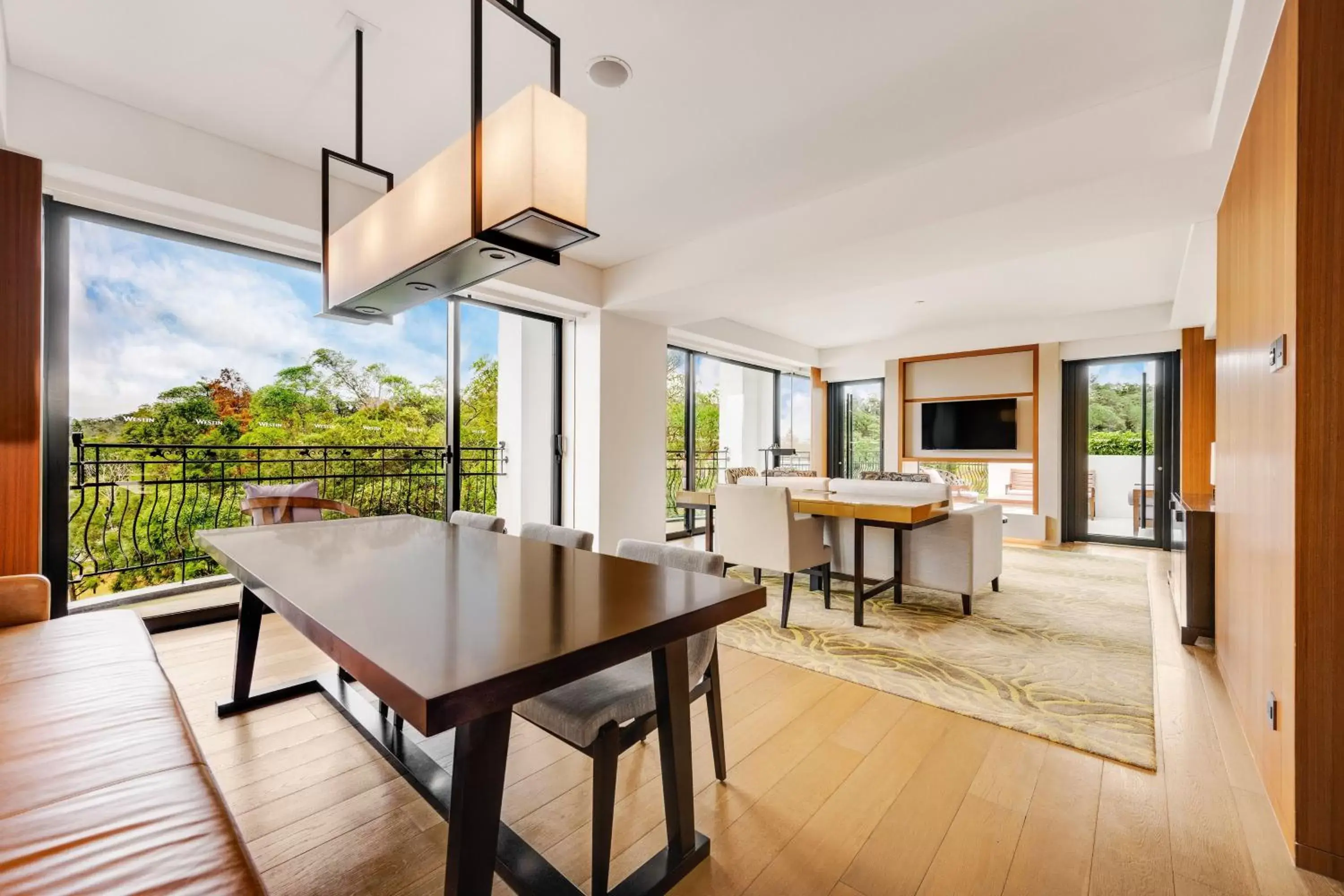 Living room in The Westin Tashee Resort, Taoyuan