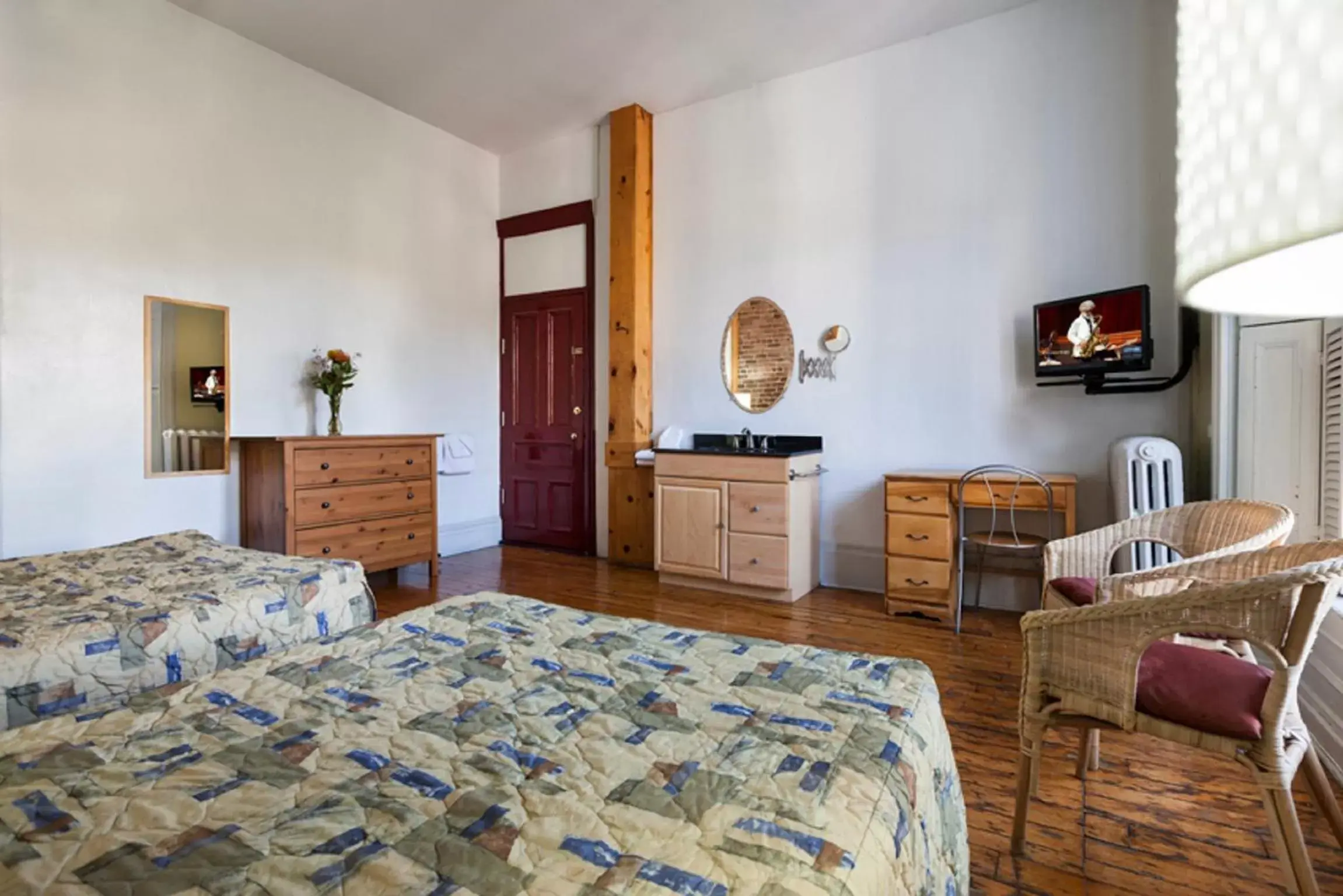 Bedroom, Bed in Hotel Abri du Voyageur