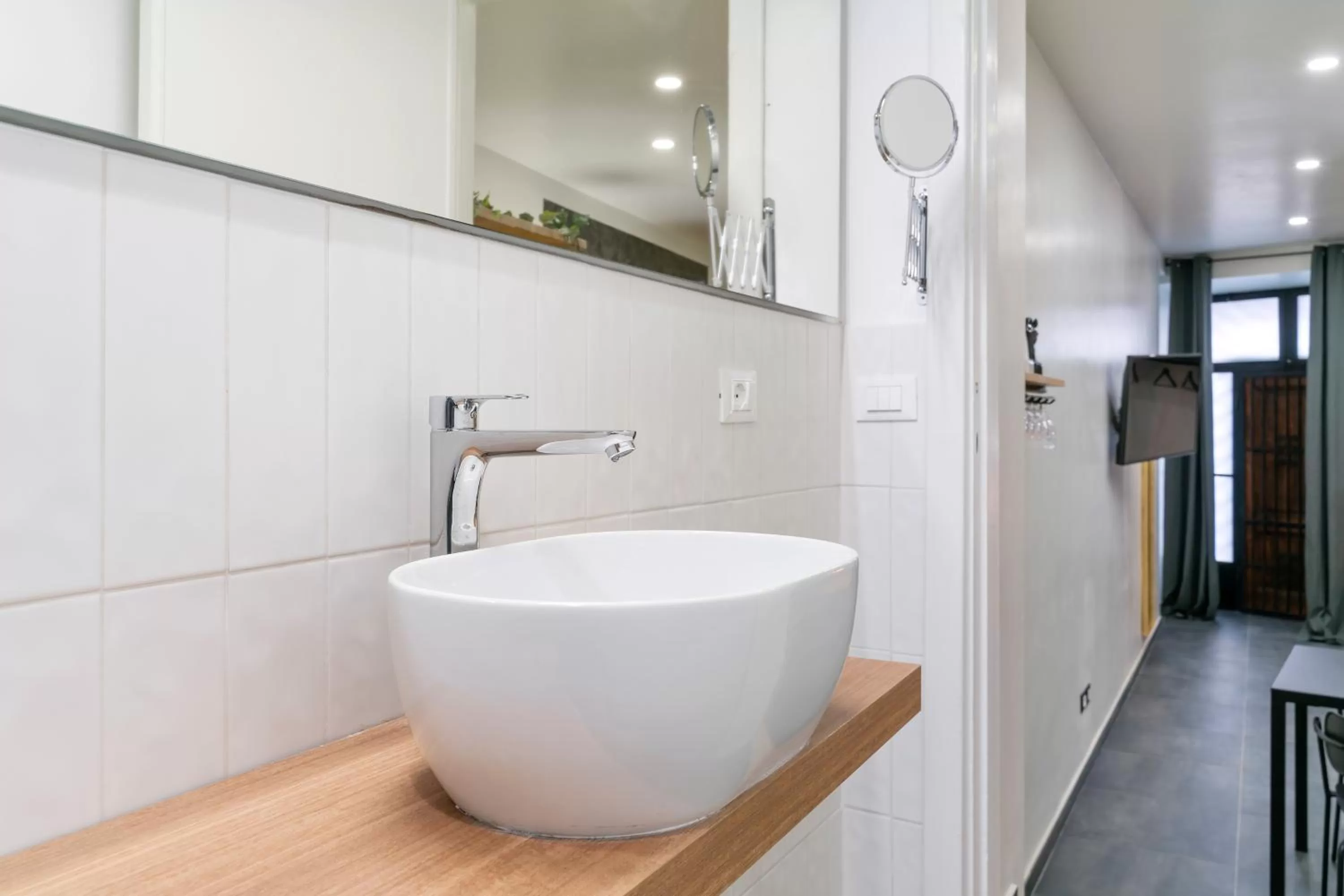 Bathroom in BMGA l ViaPaola43 Palace