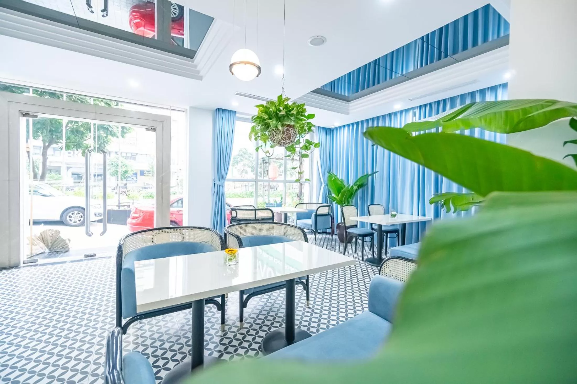 Restaurant/places to eat in Bao Son International Hotel