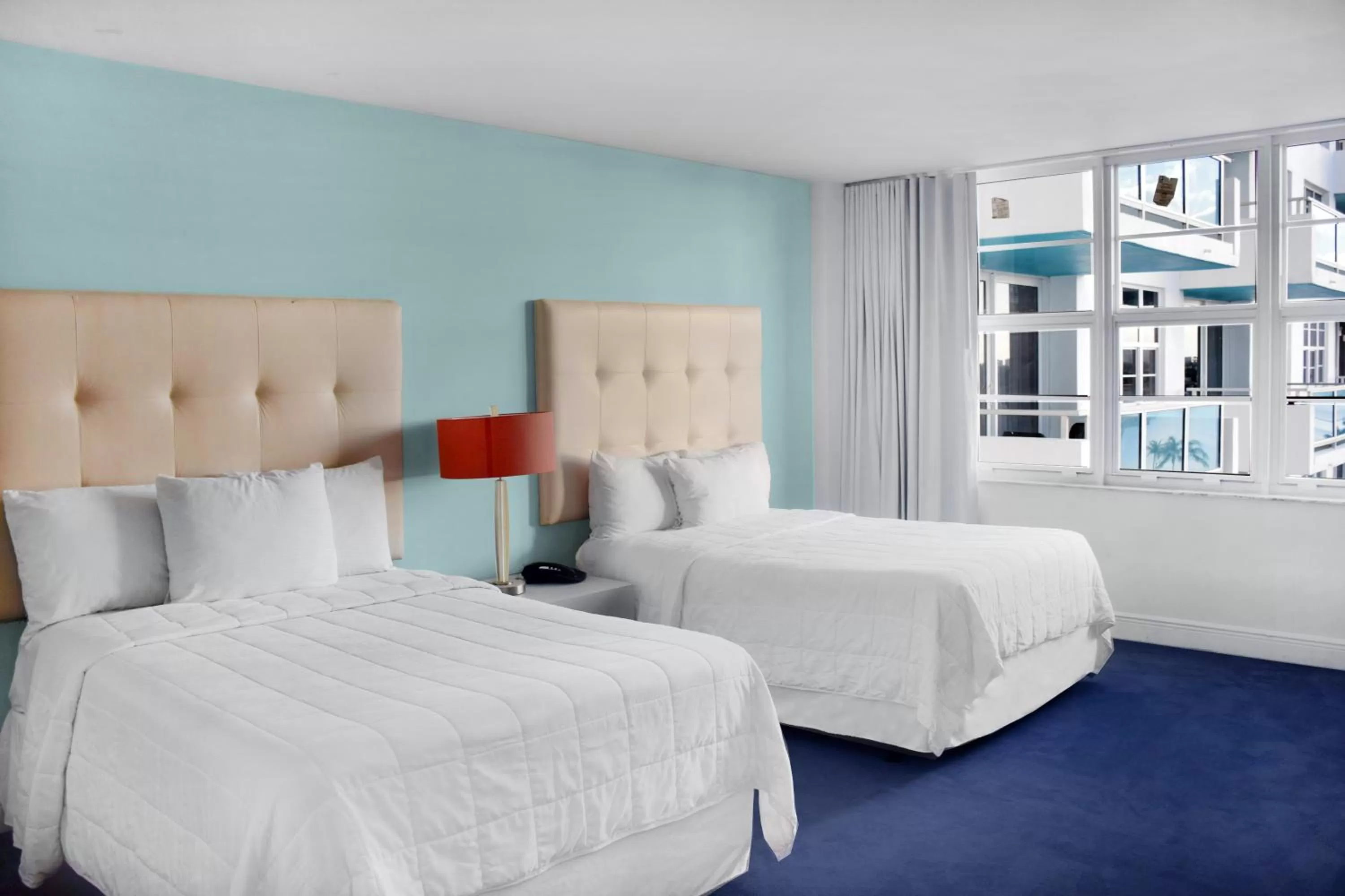 Bedroom, Bed in Seacoast Suites on Miami Beach
