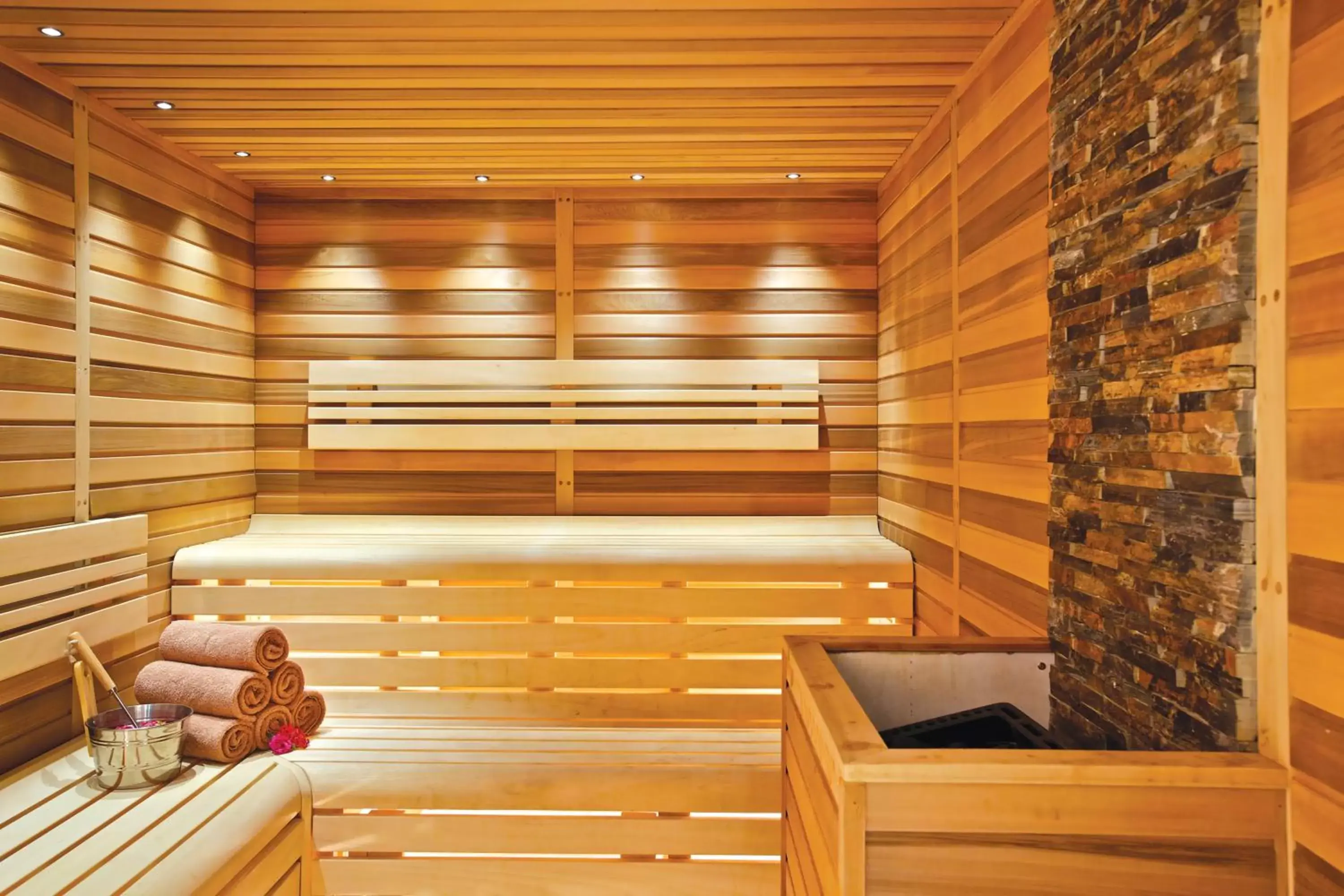 Sauna in Karaca Hotel