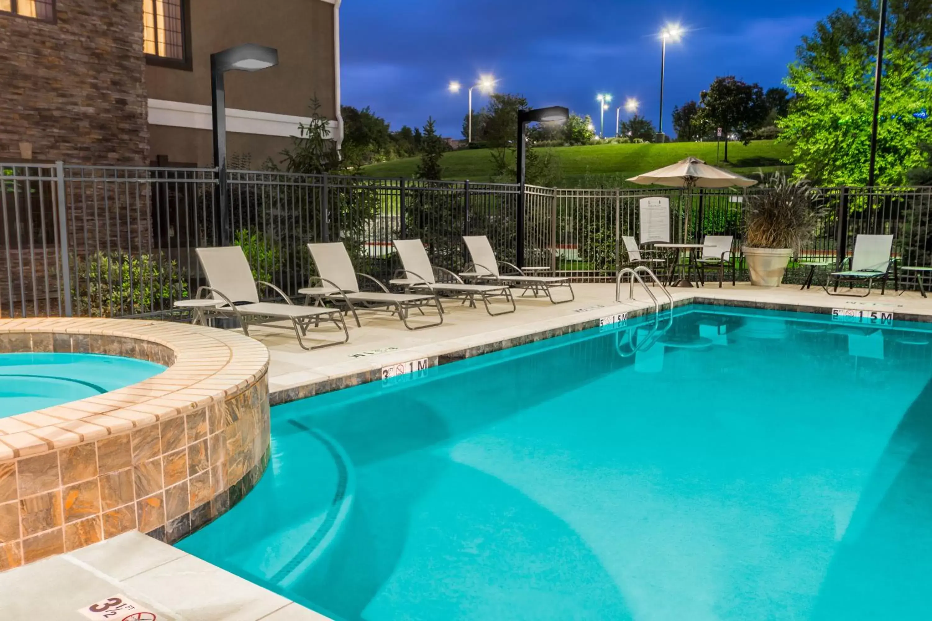 Swimming Pool in Staybridge Suites - Kansas City-Independence, an IHG Hotel