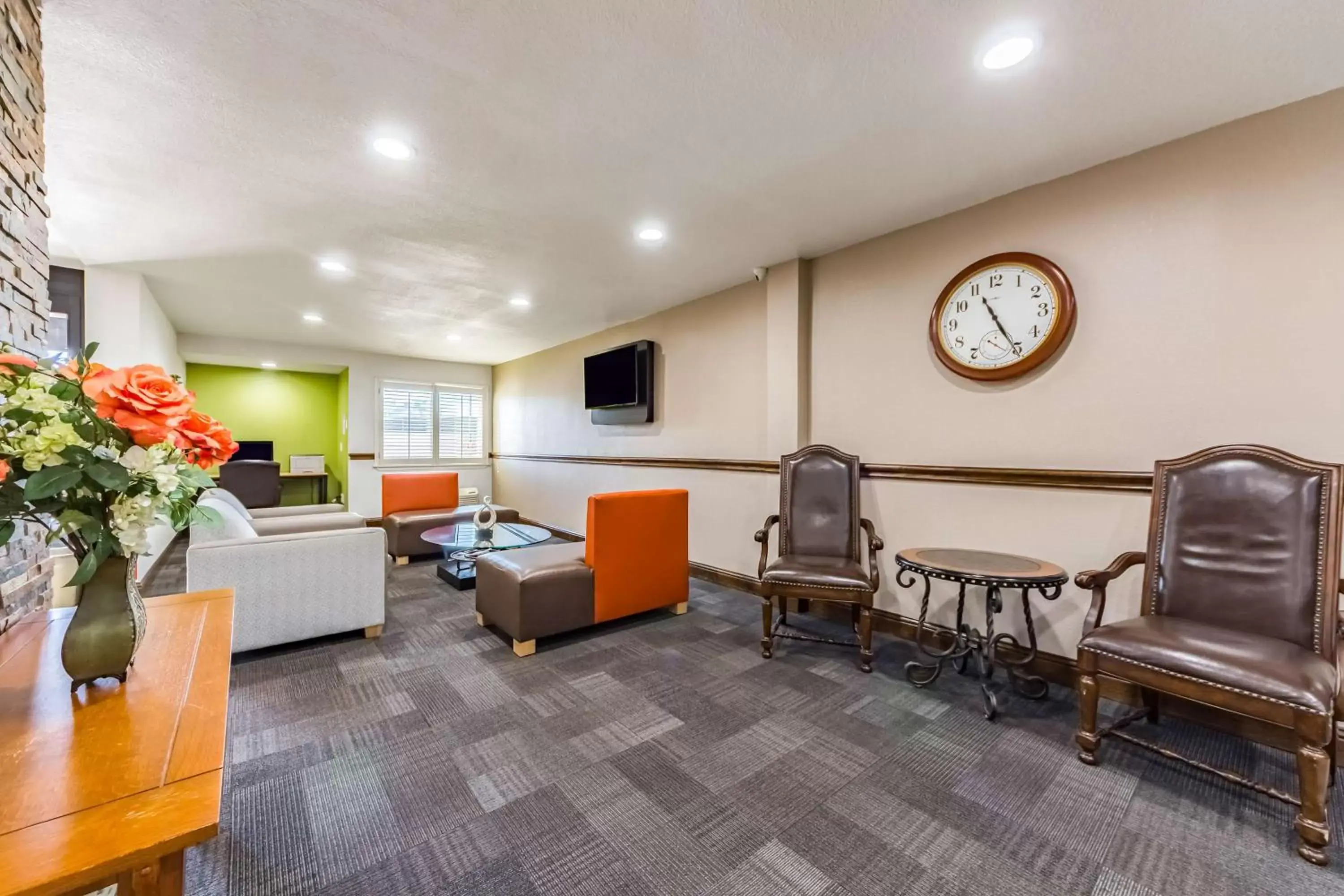 Lobby or reception, Seating Area in Studio 6-Plano, TX