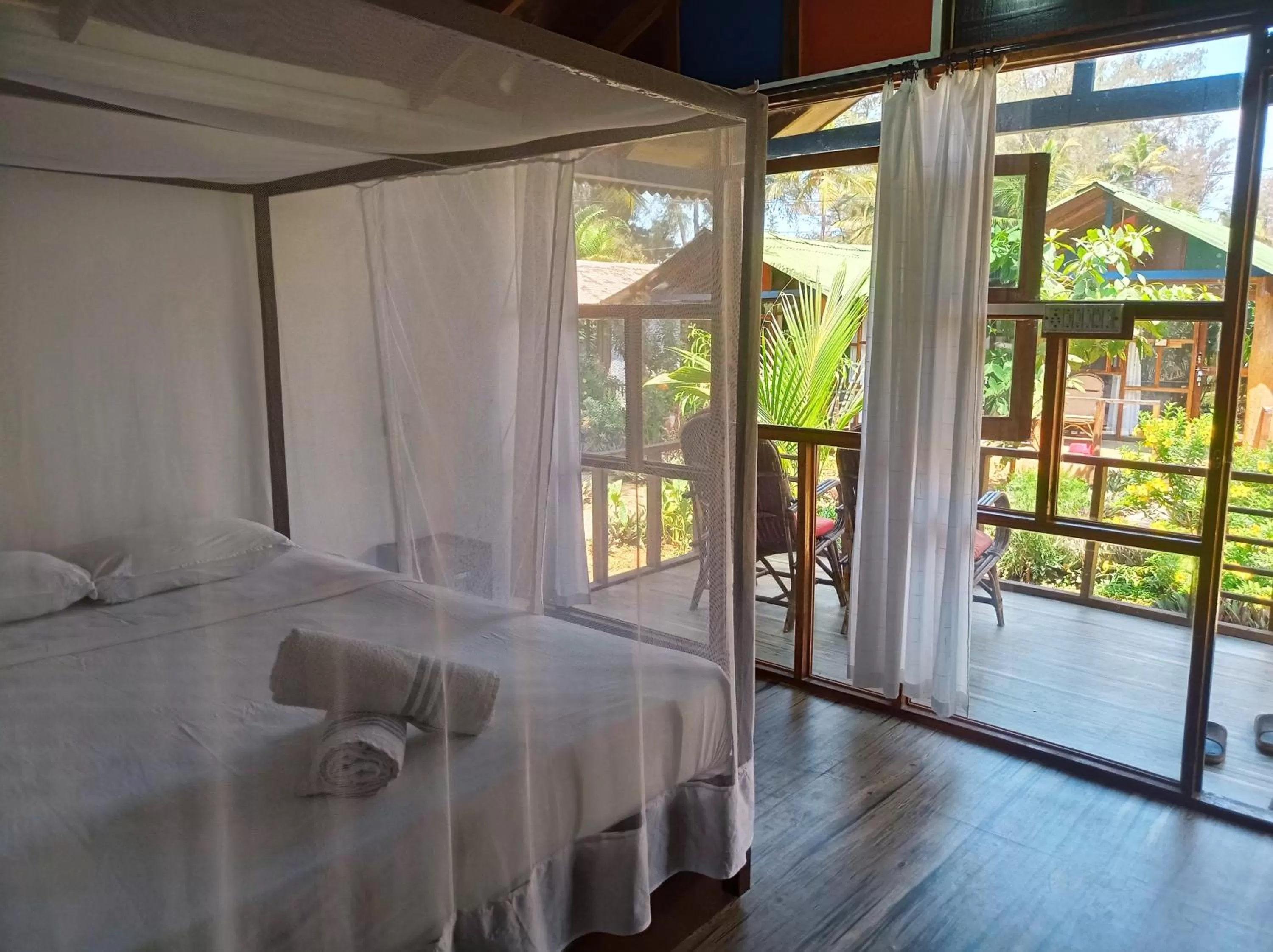 View (from property/room), Bed in Peace Garden Beach Resort