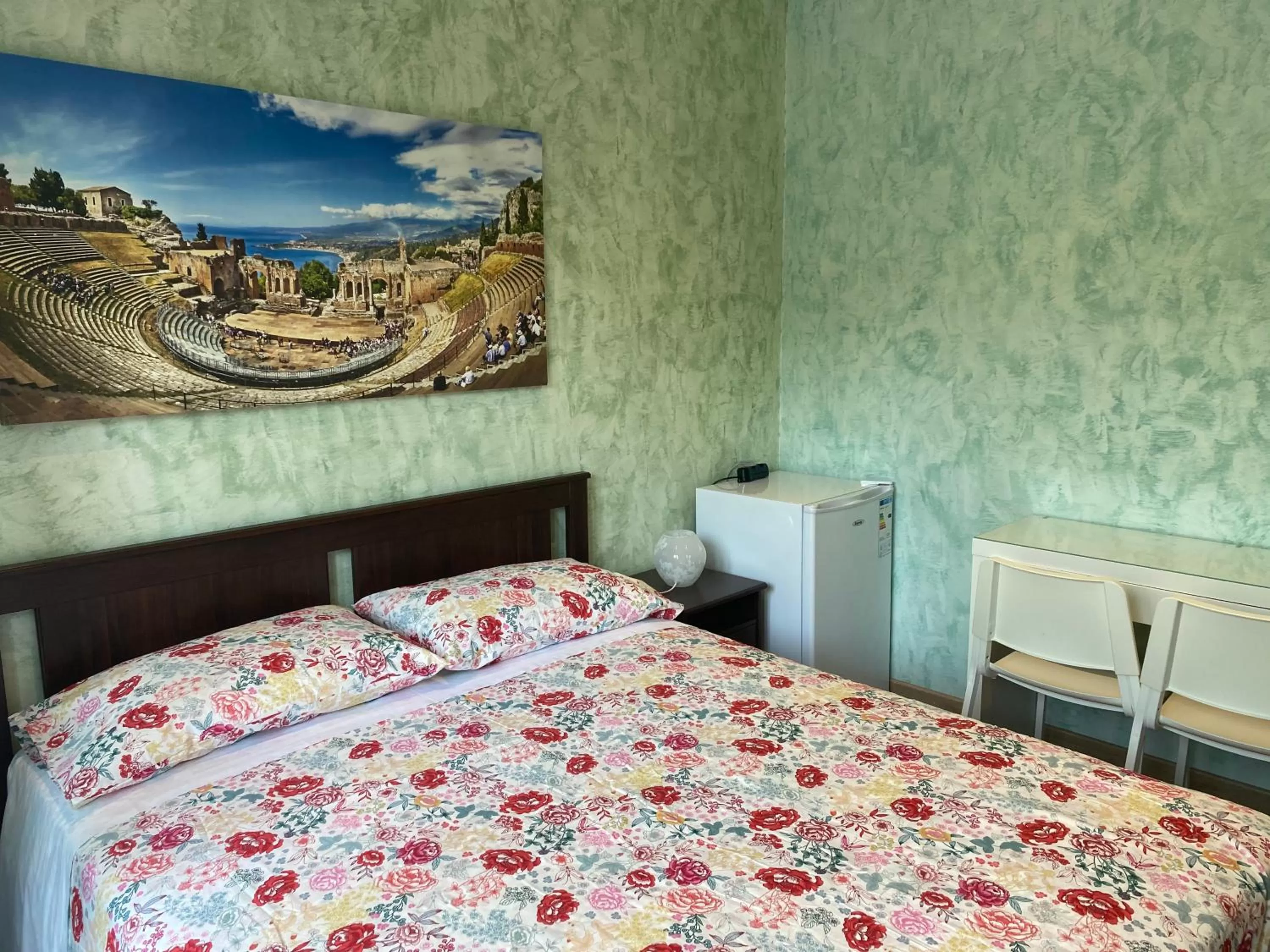 Bed in B&B CATANIA CENTRO - Charme & More