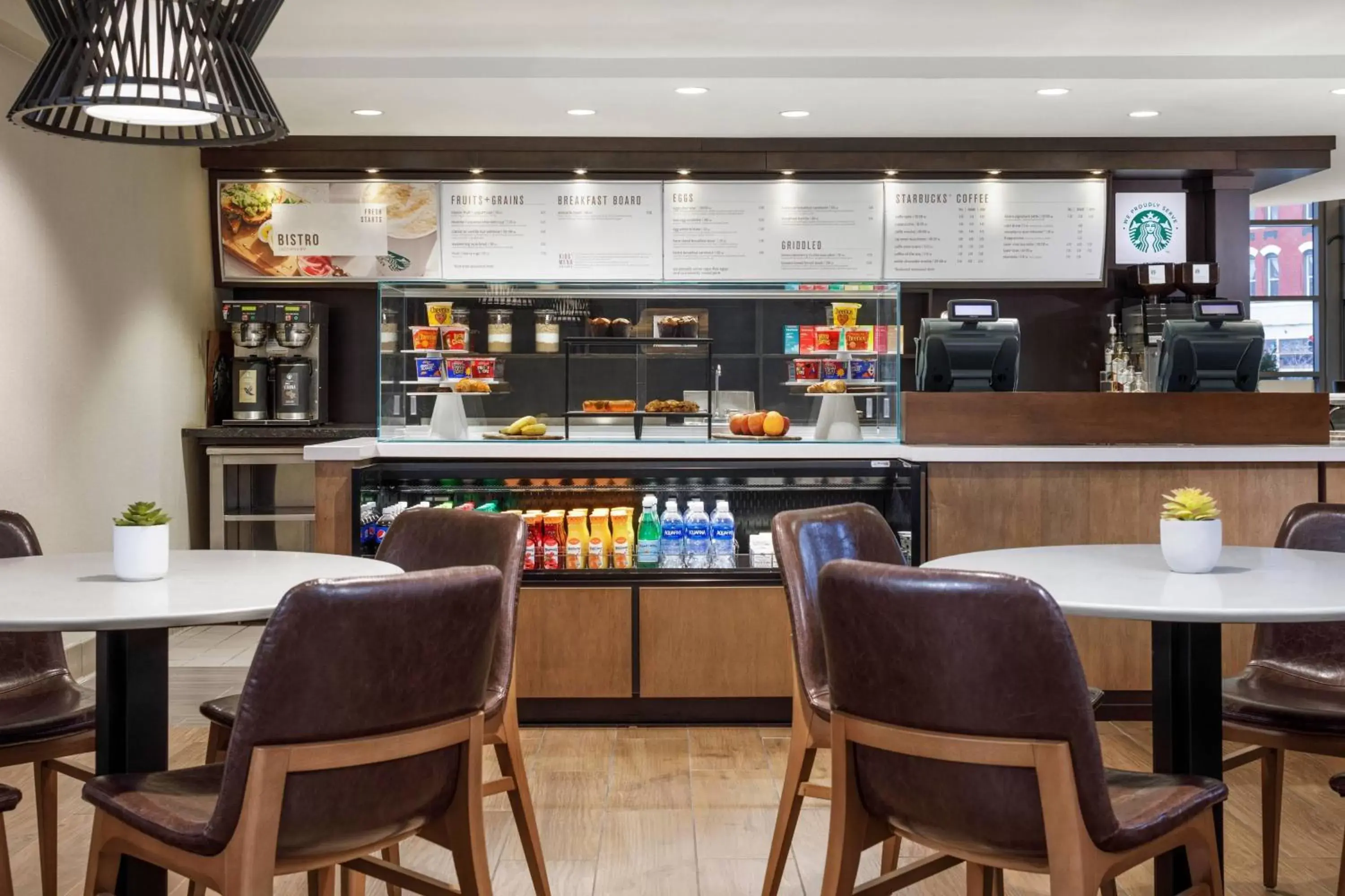 Restaurant/places to eat, Lounge/Bar in Courtyard by Marriott Minneapolis Downtown