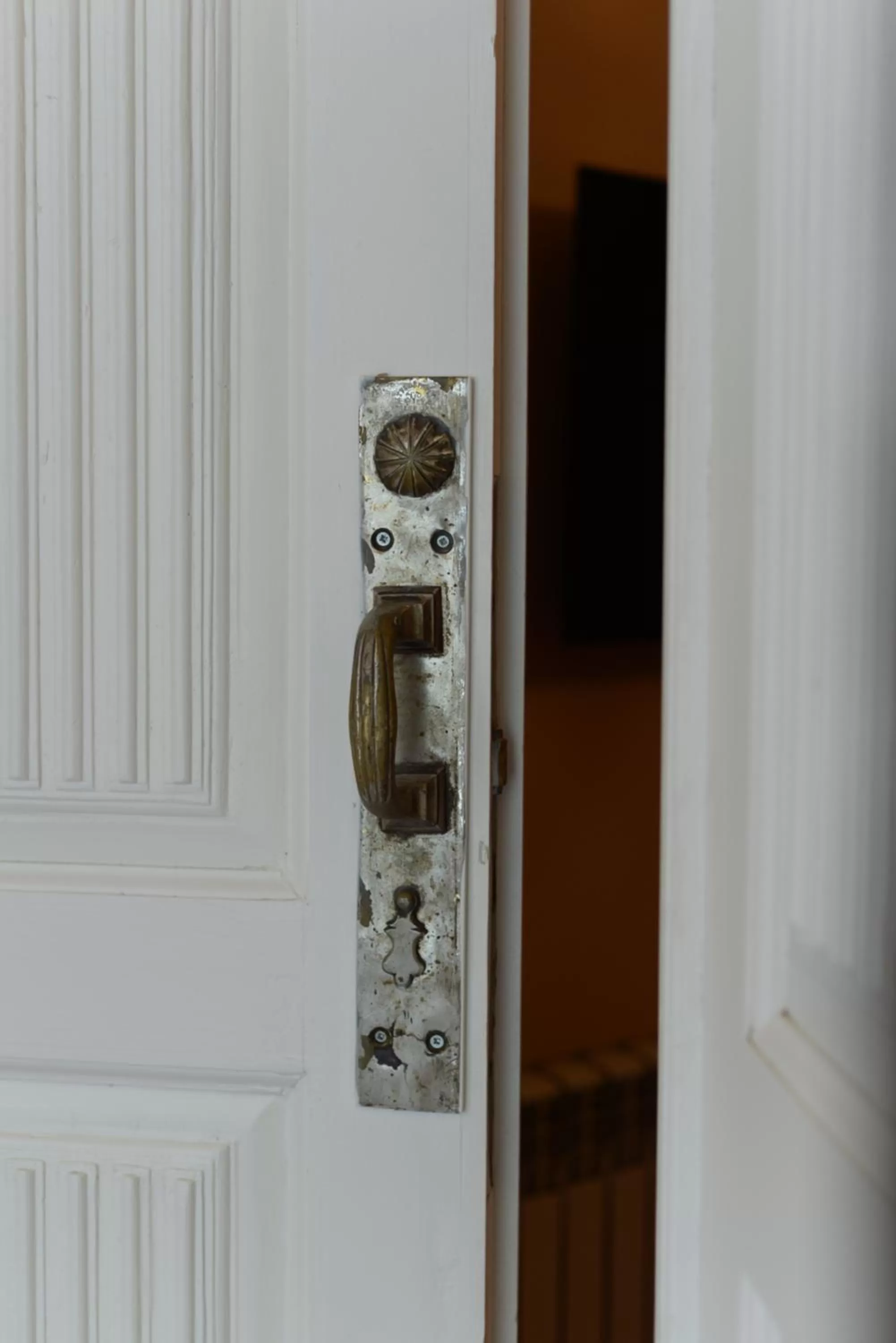 Property building in Aratta