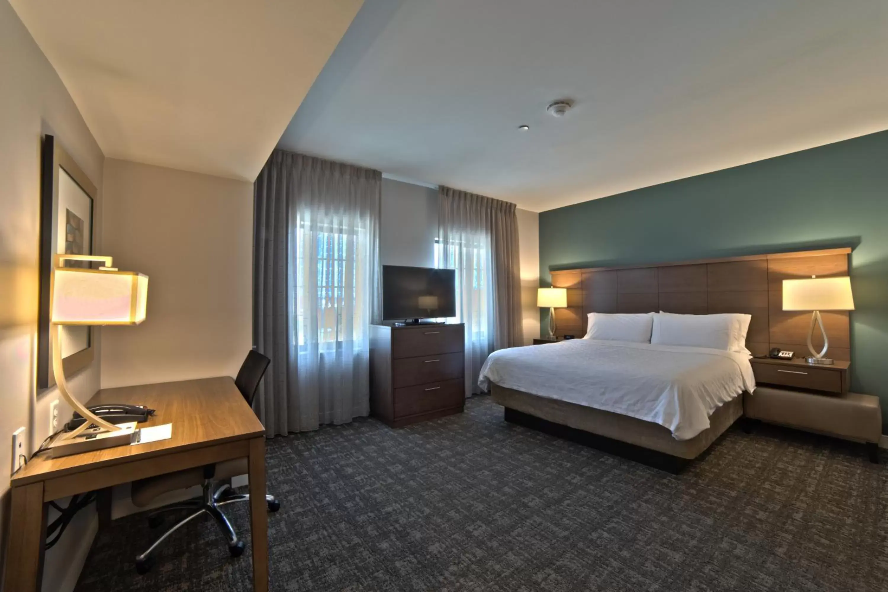 Bed in Staybridge Suites Houston - Humble Beltway 8 E by IHG Bed in Staybridge Suites Houston - Humble Beltway 8 E by IHG