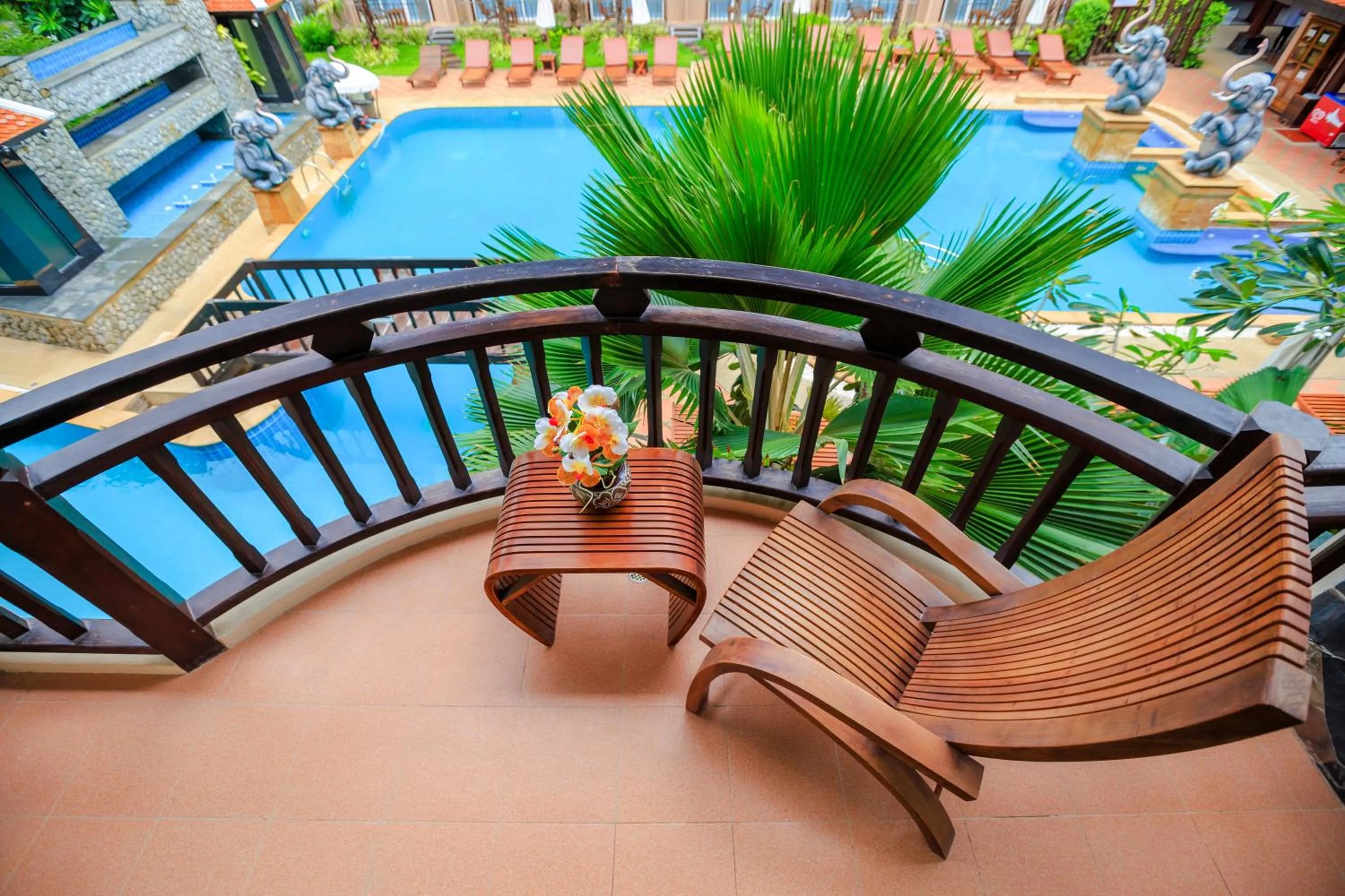 Balcony/Terrace in Nipa Resort, Patong Beach