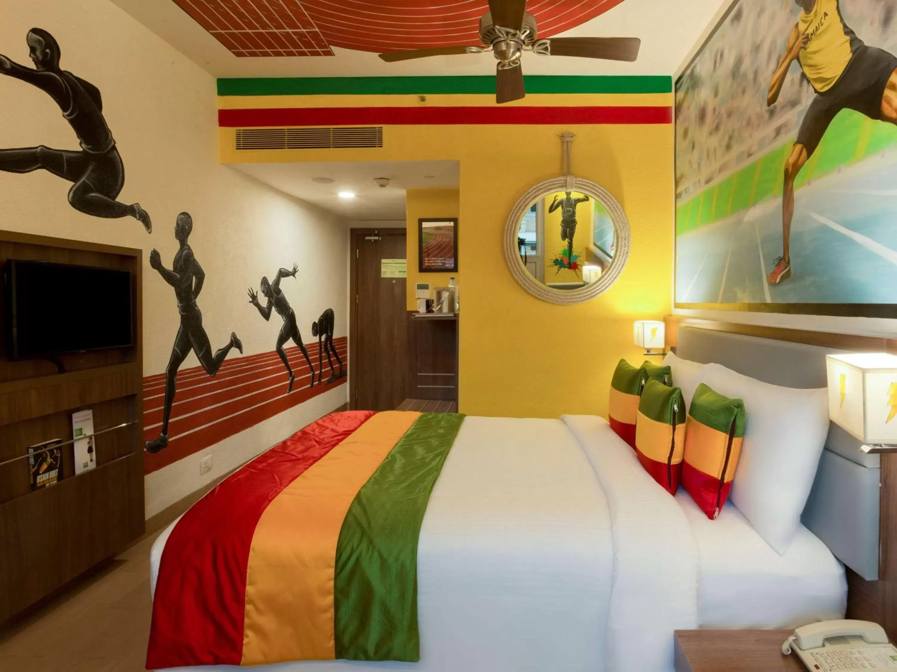 Photo of the whole room, Bed in ibis Styles Goa Calangute - An Accor Brand