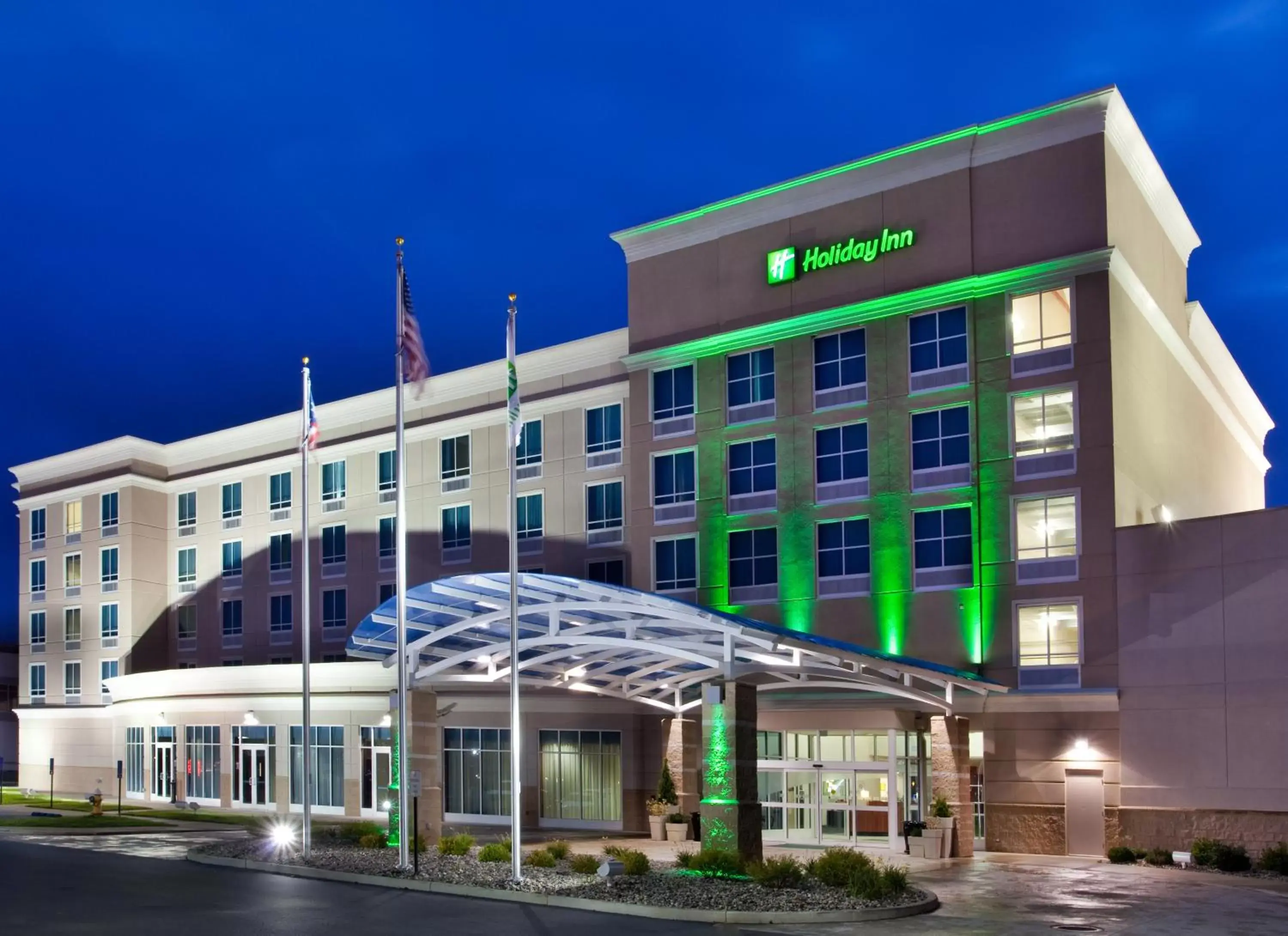 Facade/entrance, Property Building in Holiday Inn Toledo - Maumee I-80/90, an IHG Hotel