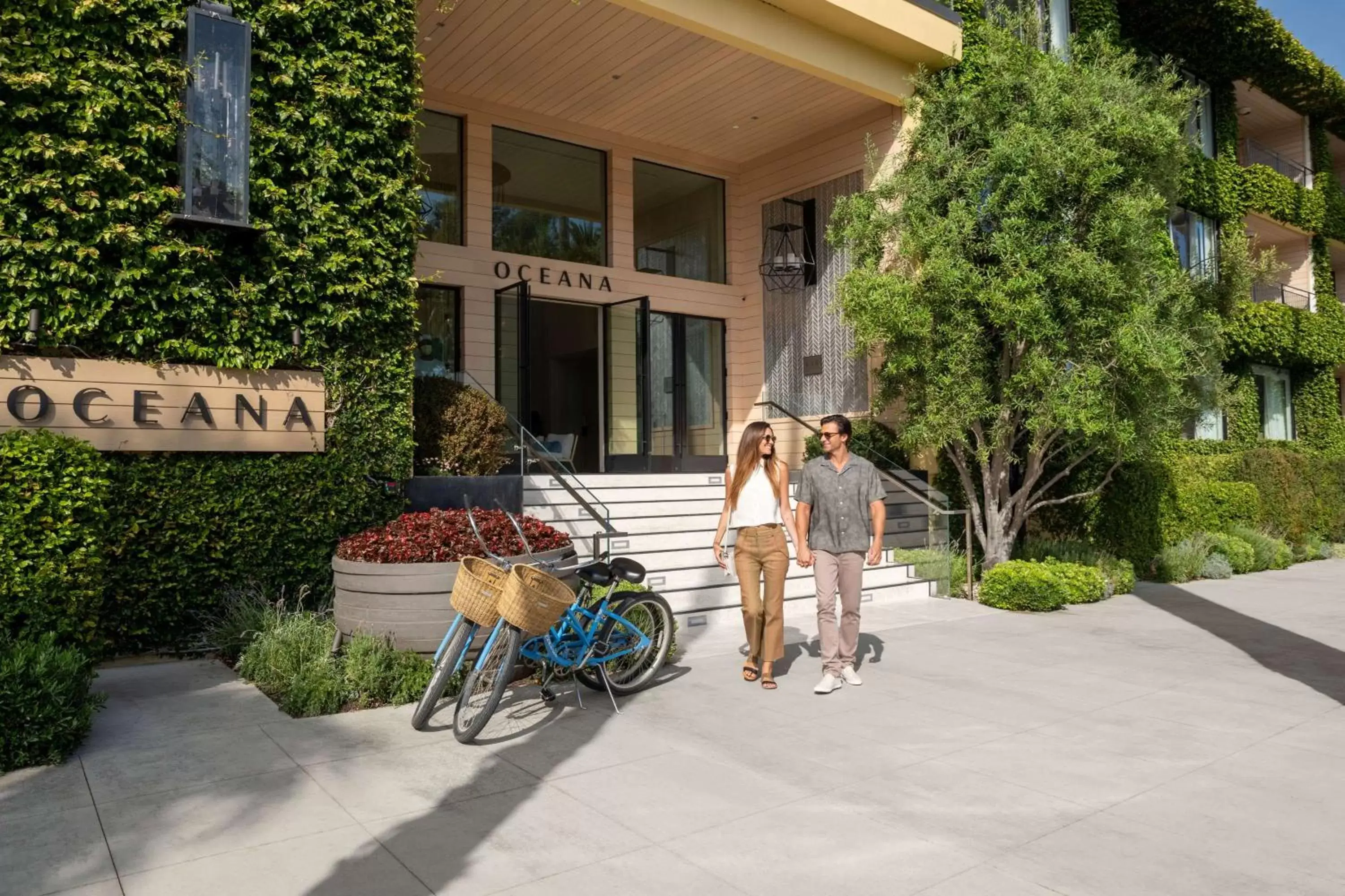 Property building in Oceana Santa Monica, LXR Hotels & Resorts