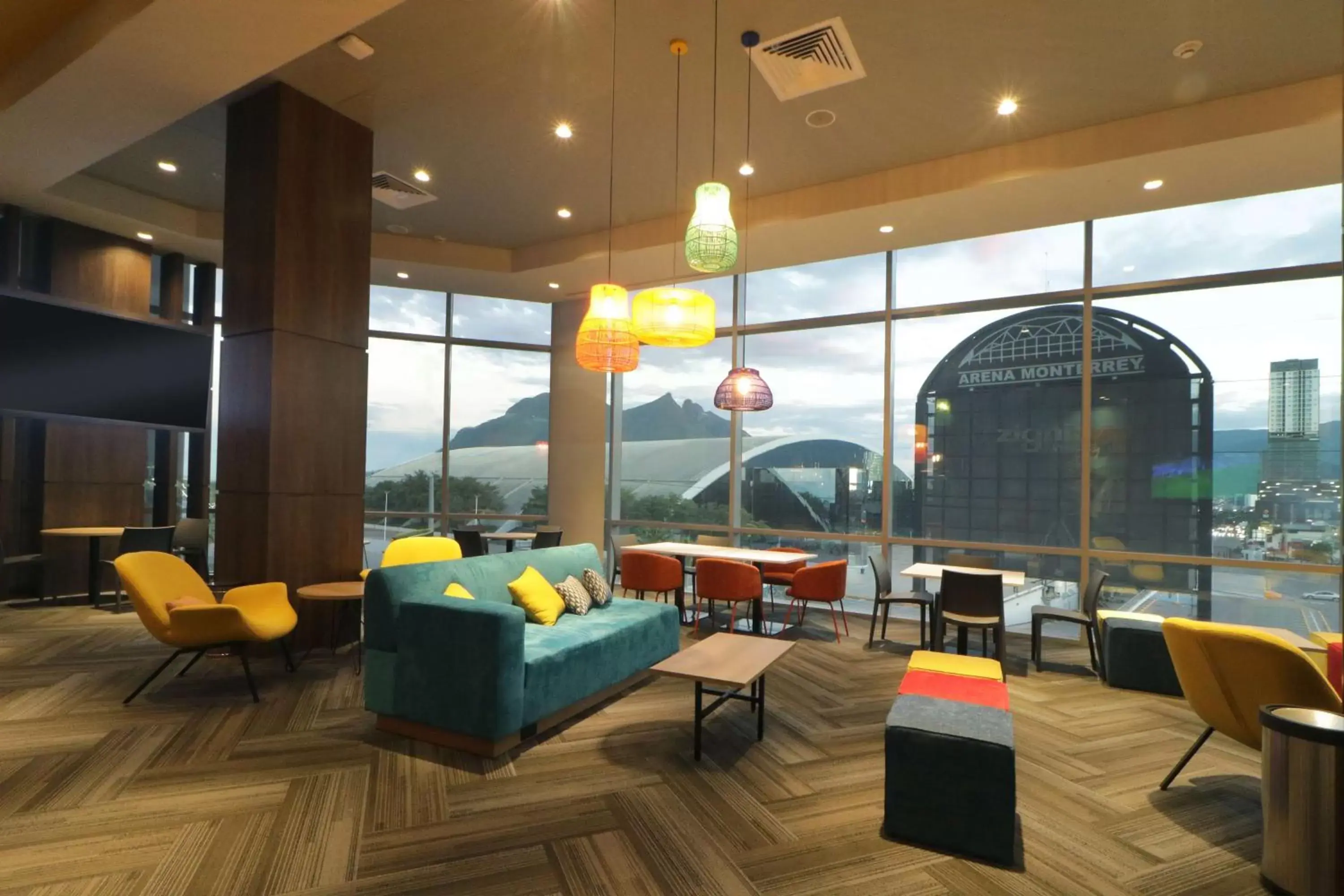 Lobby or reception, Restaurant/Places to Eat in Tru By Hilton Monterrey Fundidora