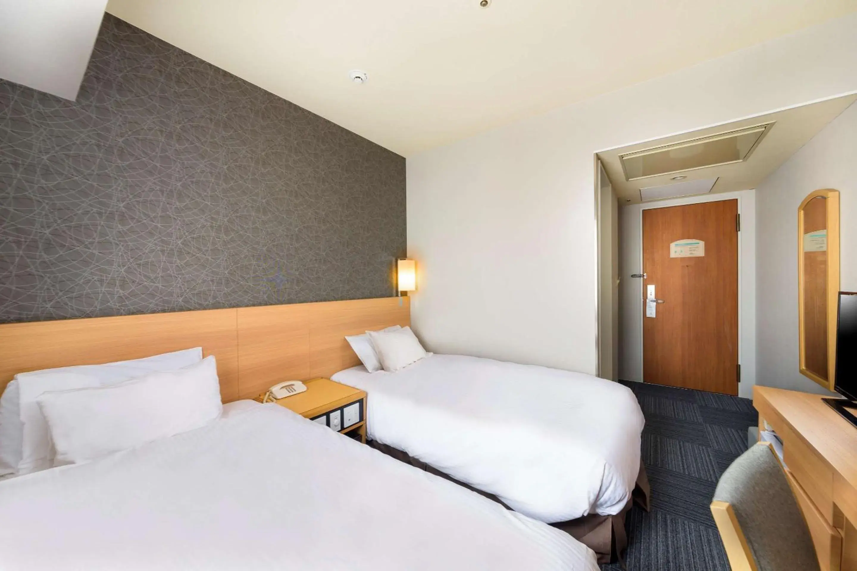 Bedroom, Bed in SureStay Plus Hotel by Best Western Shin-Osaka