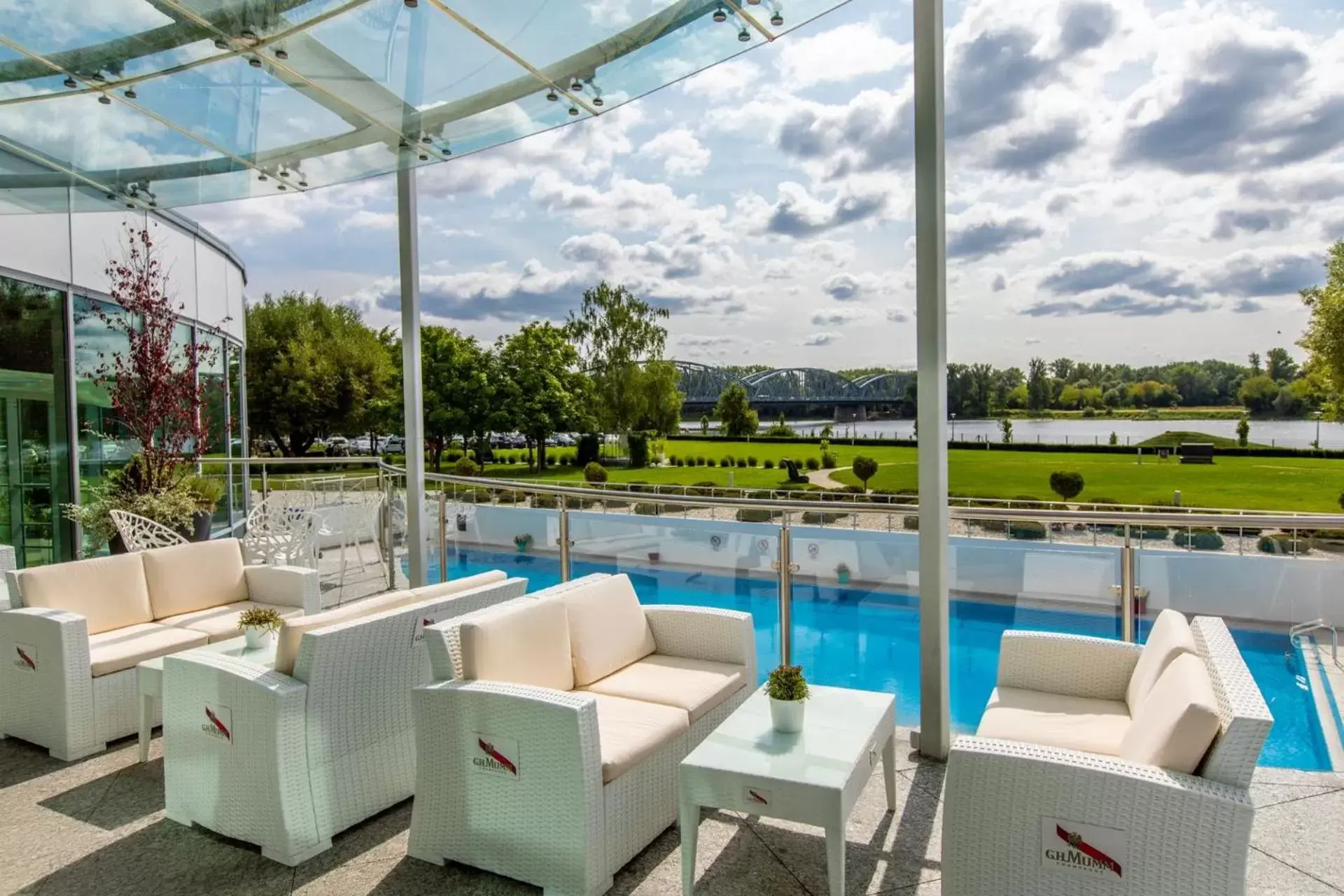 Restaurant/places to eat, Pool View in Copernicus Toruń Hotel