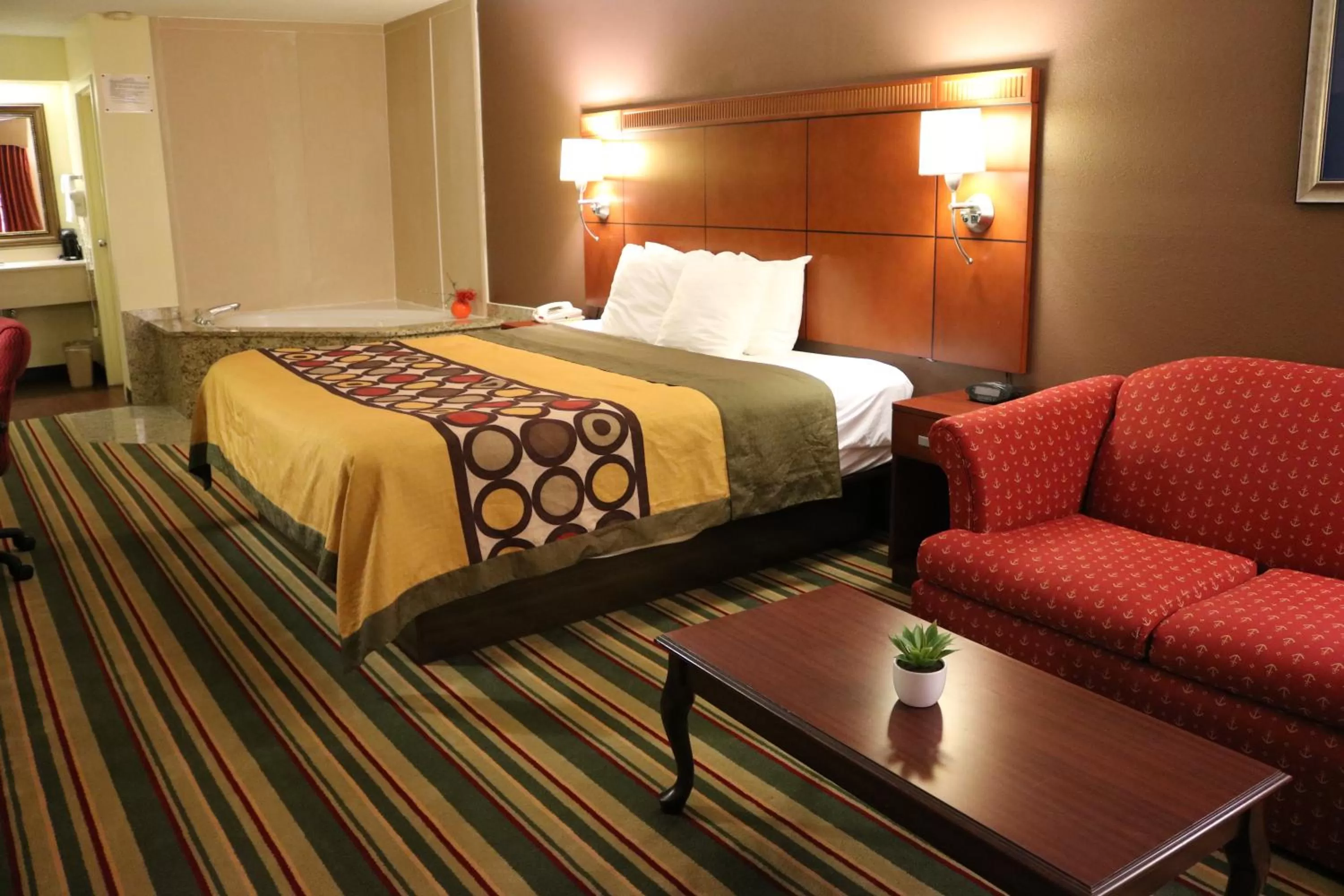 Bed in Super 8 by Wyndham Dublin