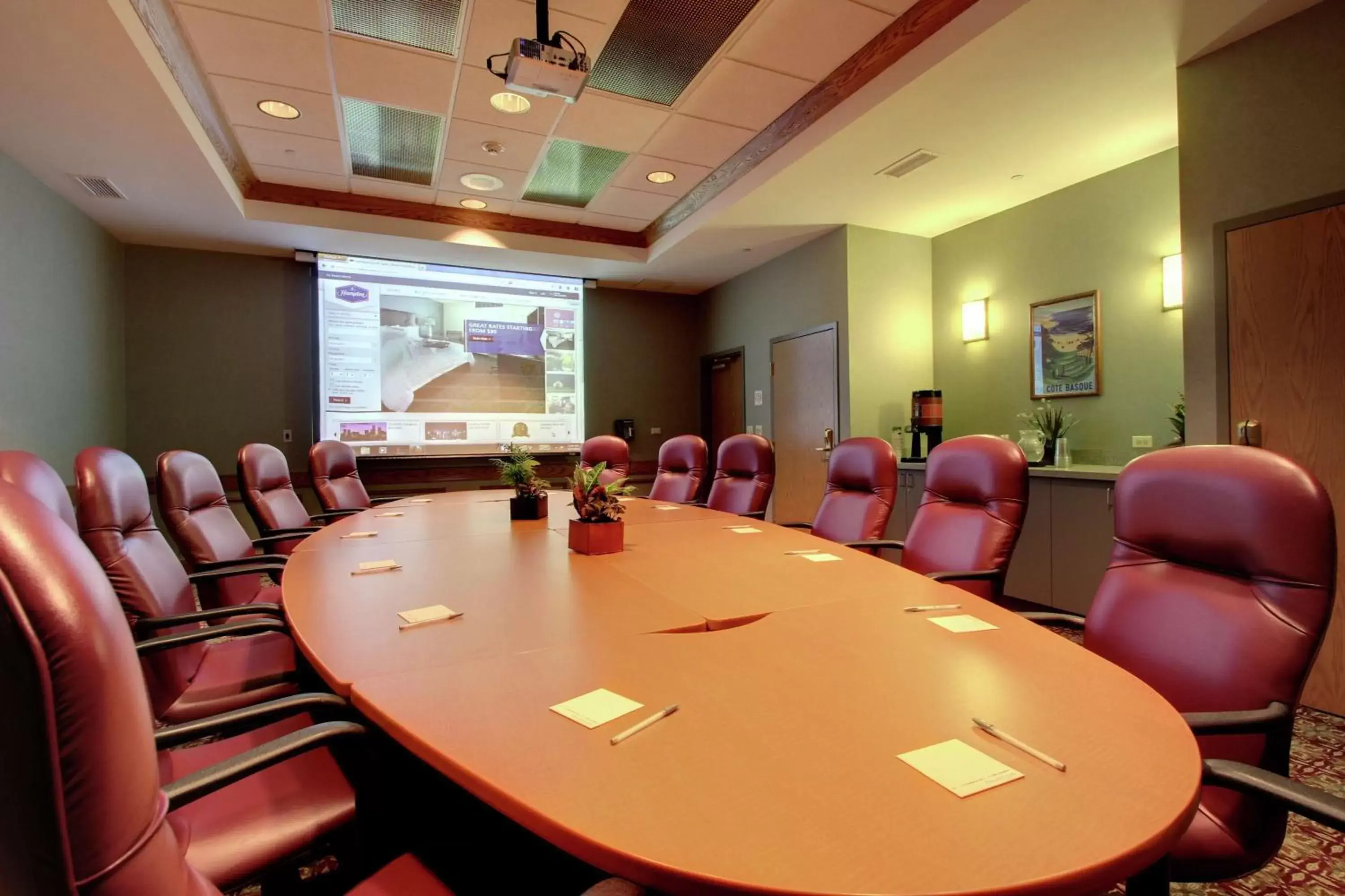 Meeting/conference room in Hampton Inn & Suites Chicago/Aurora