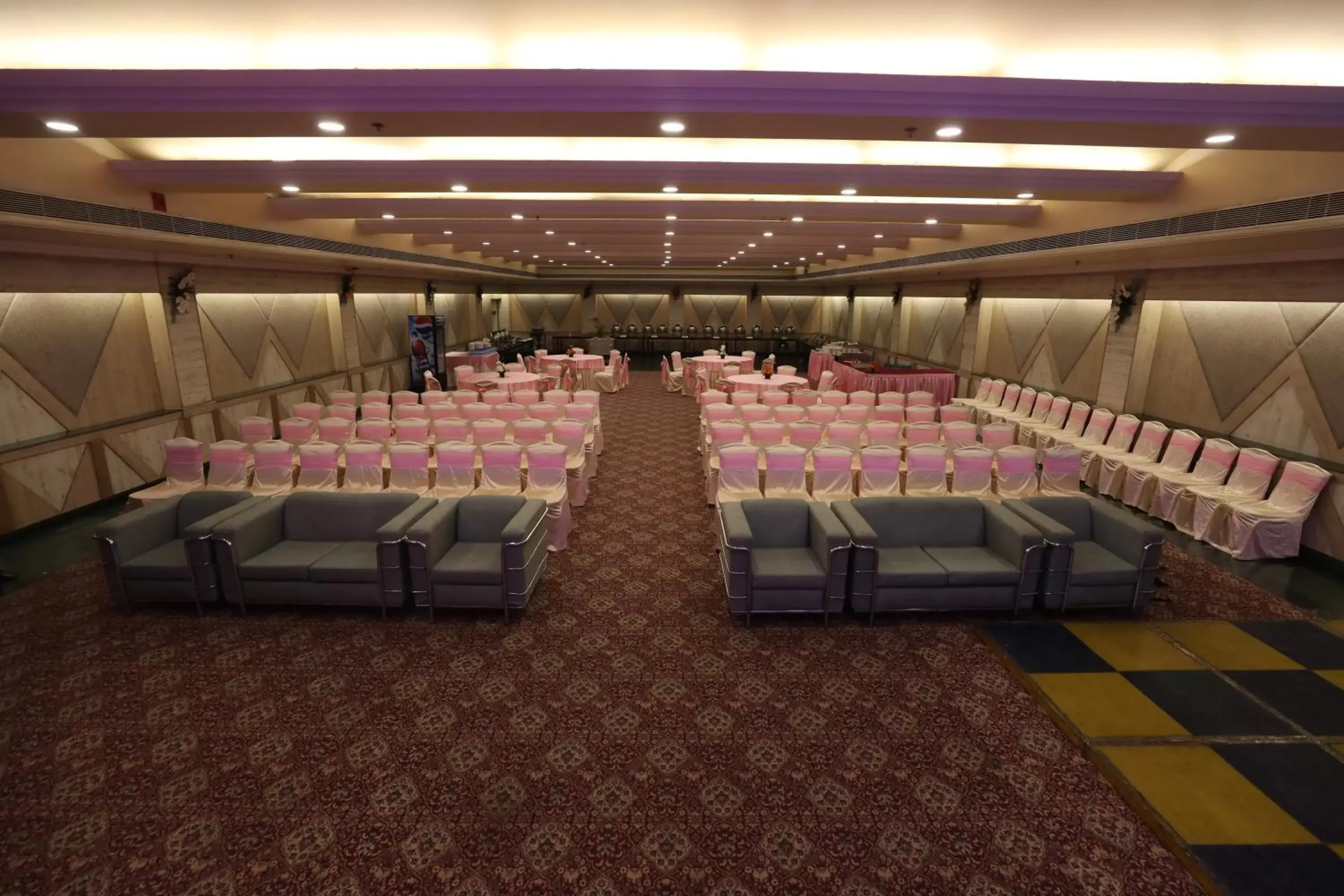 Banquet/Function facilities, Banquet Facilities in The Piccadily