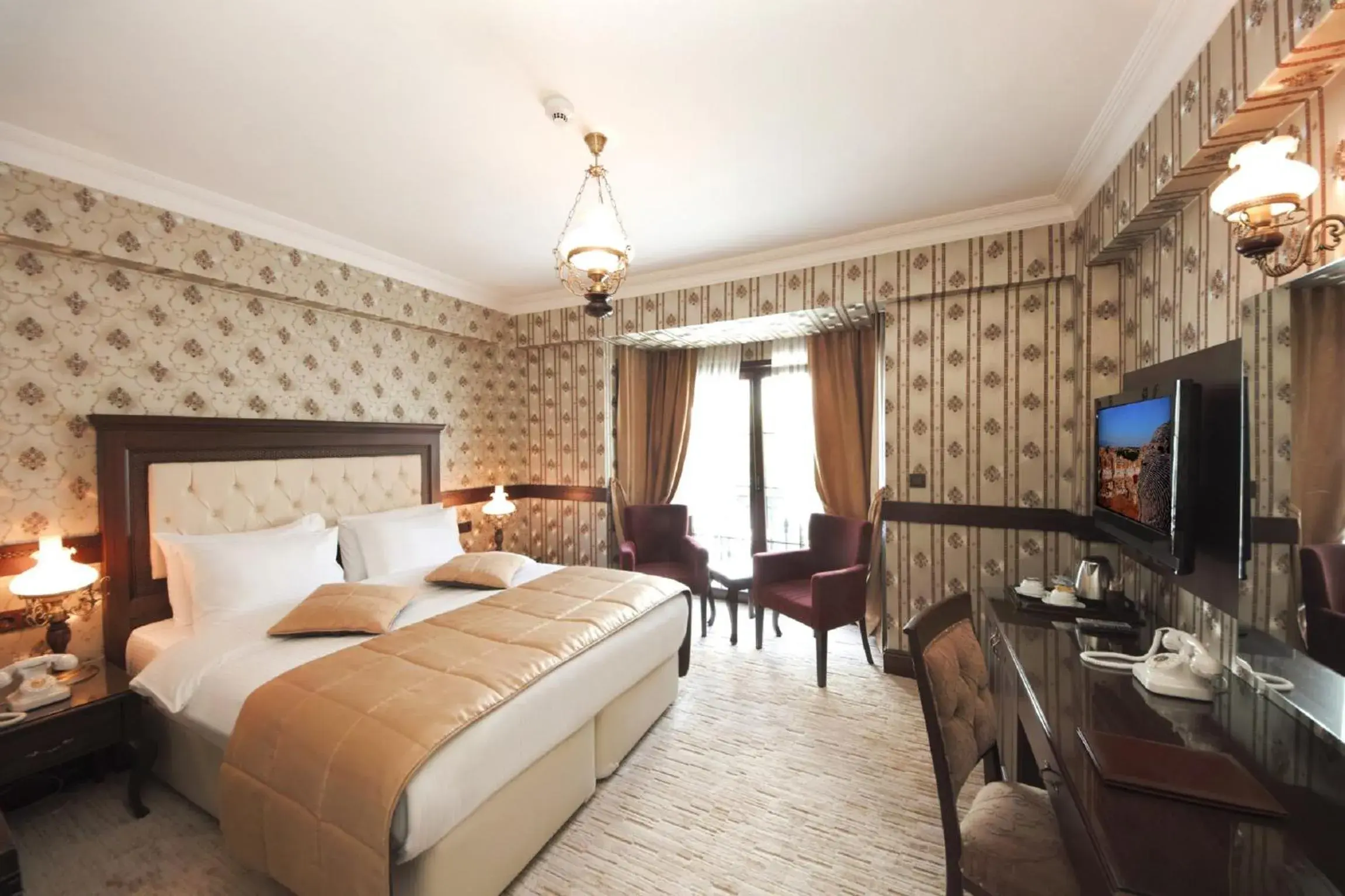 Bedroom in Divalis Hotel