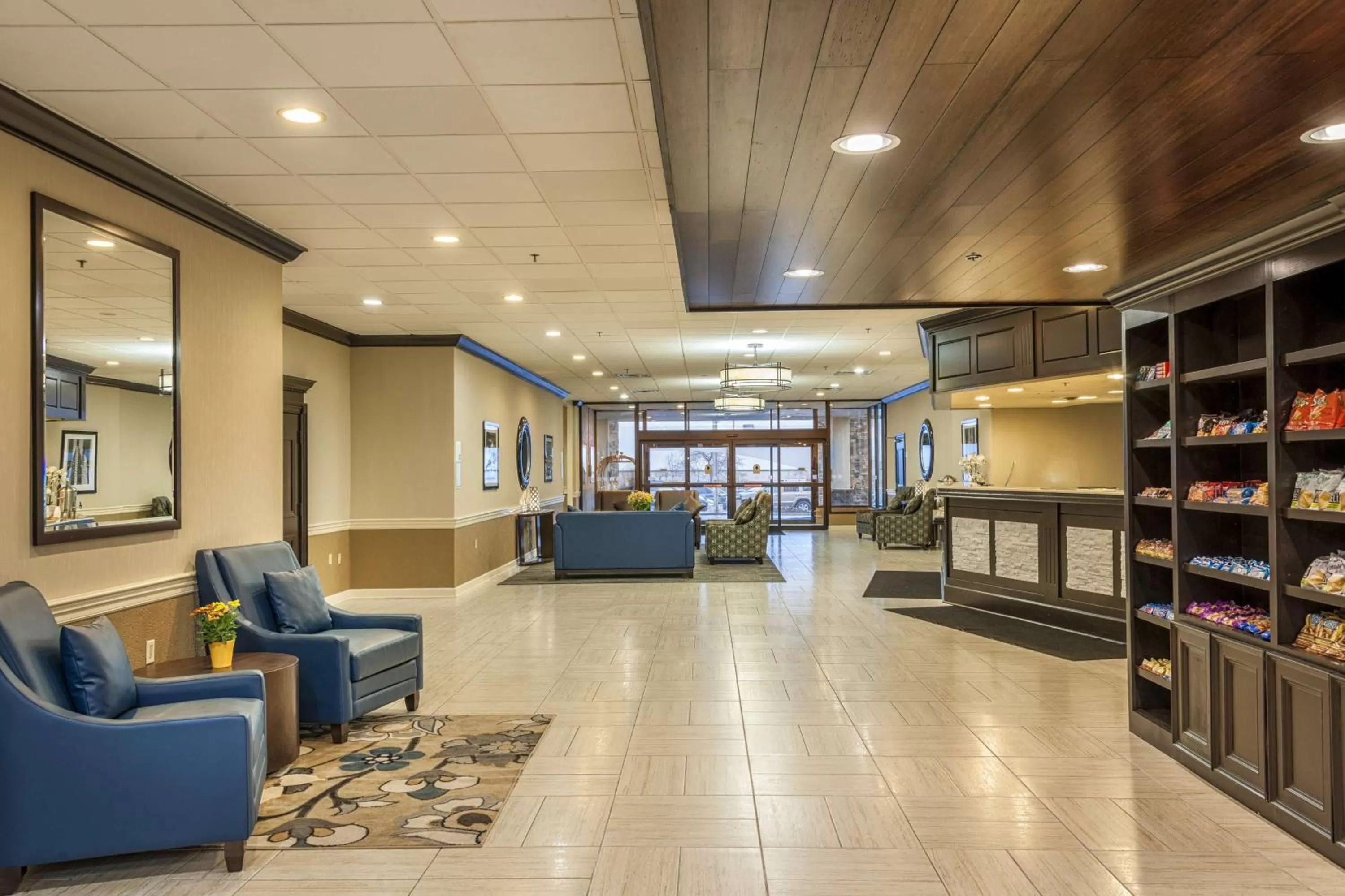 Lobby or reception in Best Western Plus Strongsville Cleveland